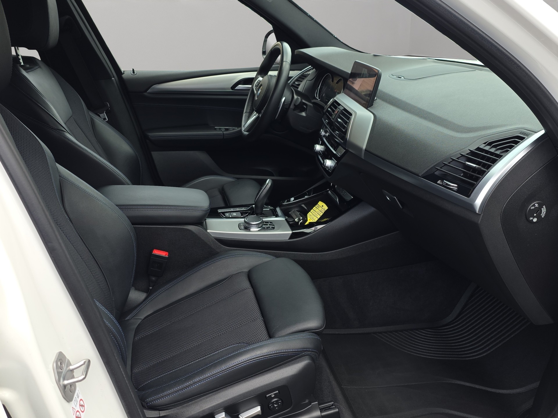 BMW X3 xDrive 20d M Sport Steptronic-image-16