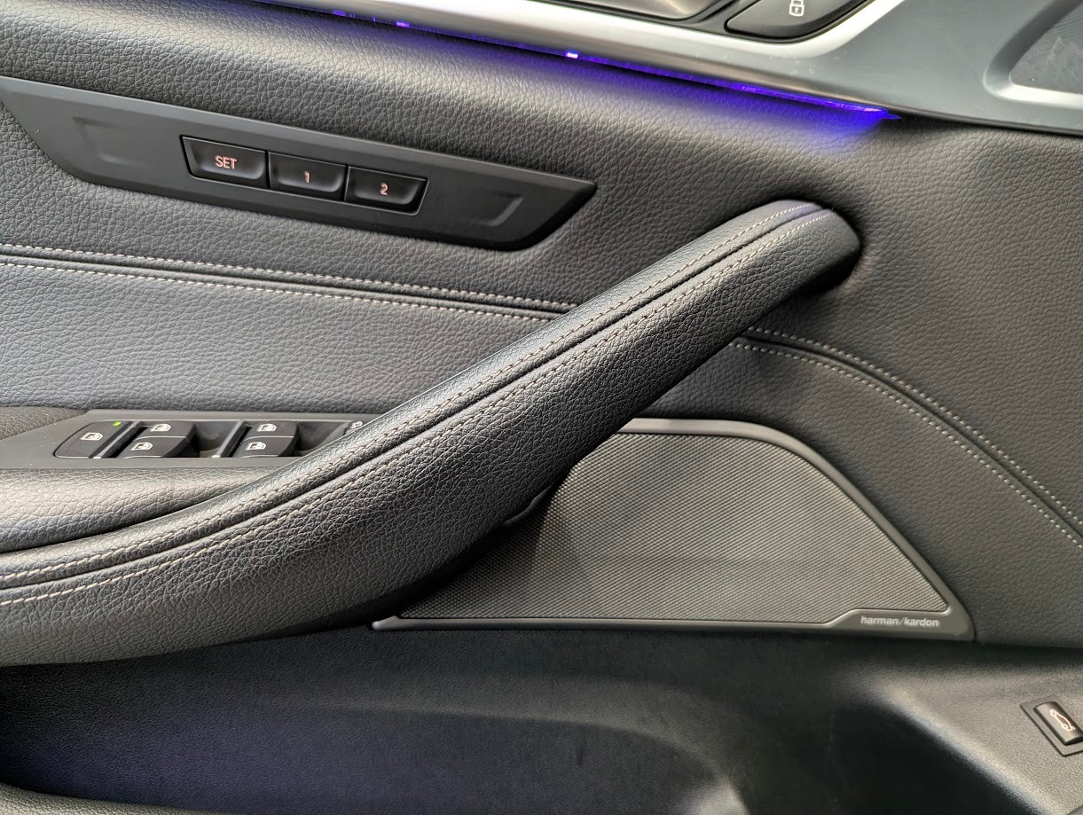 BMW M550i xDrive SAG G30 FACELIFT*12MT GAR HEAD-UP HARMAN/KARDON VOLL-LED LEDER MEMORY ADAPT. FAHRWERK*-image-5