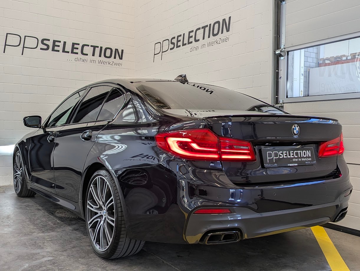 BMW M550i xDrive SAG G30 FACELIFT*12MT GAR HEAD-UP HARMAN/KARDON VOLL-LED LEDER MEMORY ADAPT. FAHRWERK*-image-31