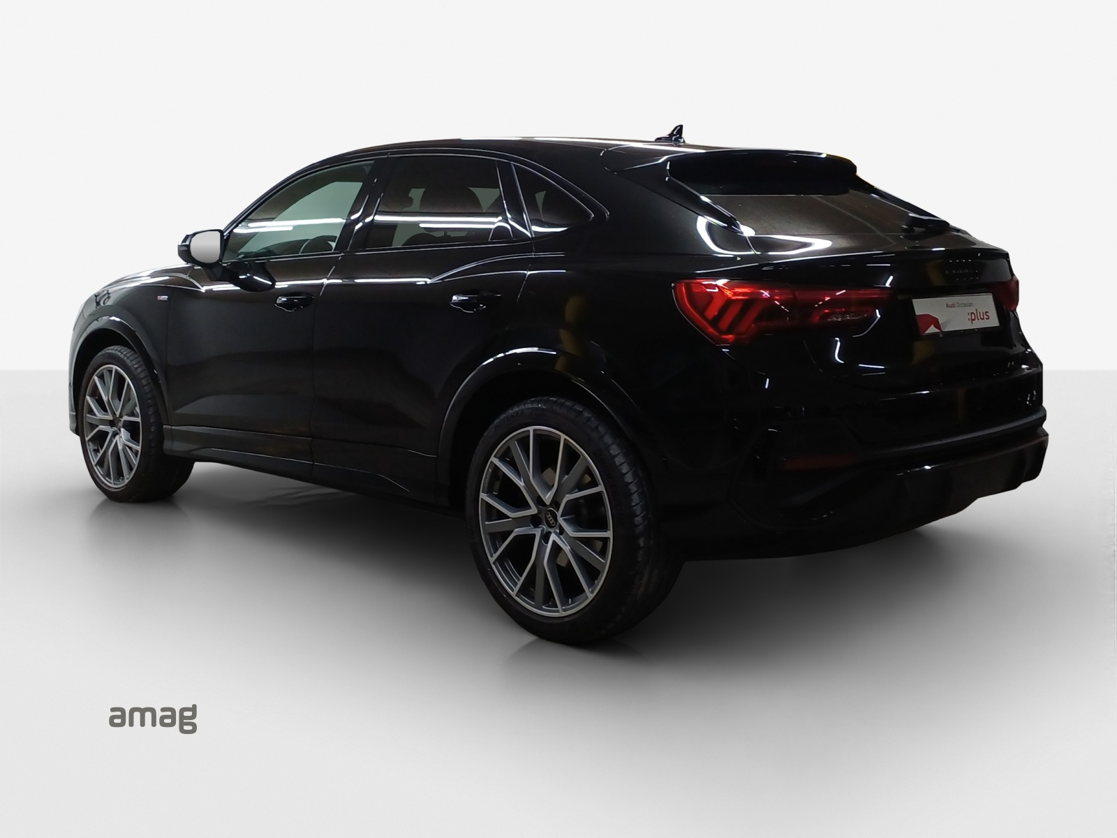 AUDI Q3 Sportback 45 TFSI S line quattro S-tronic-showroom-element-2