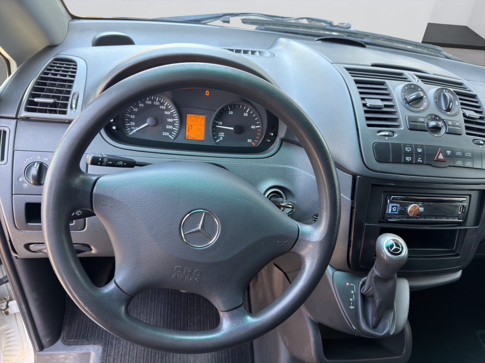 MERCEDES-BENZ Vito 116 CDI Blue Efficiency L A-image-18
