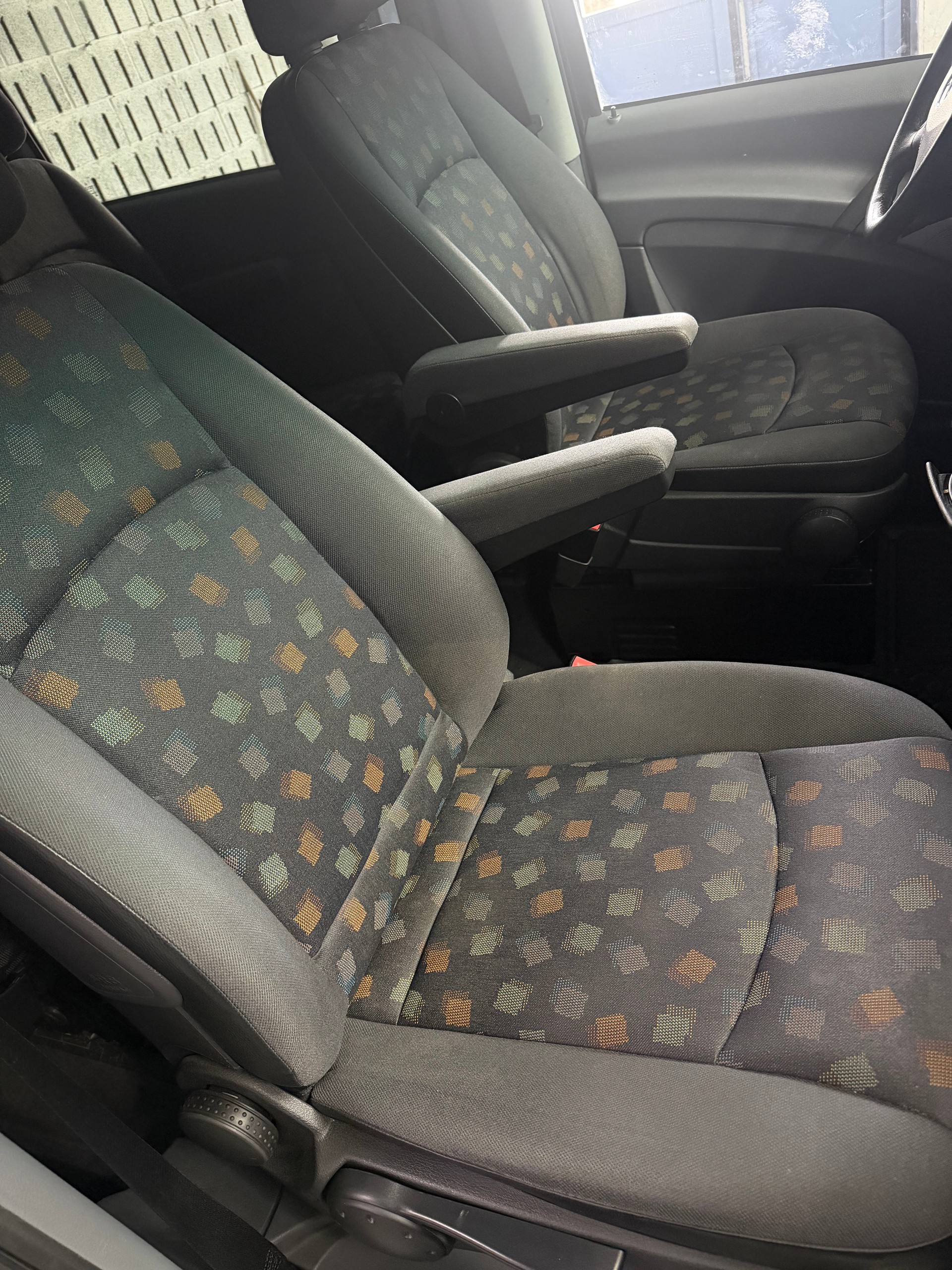 MERCEDES-BENZ Vito 115 CDI-image-4