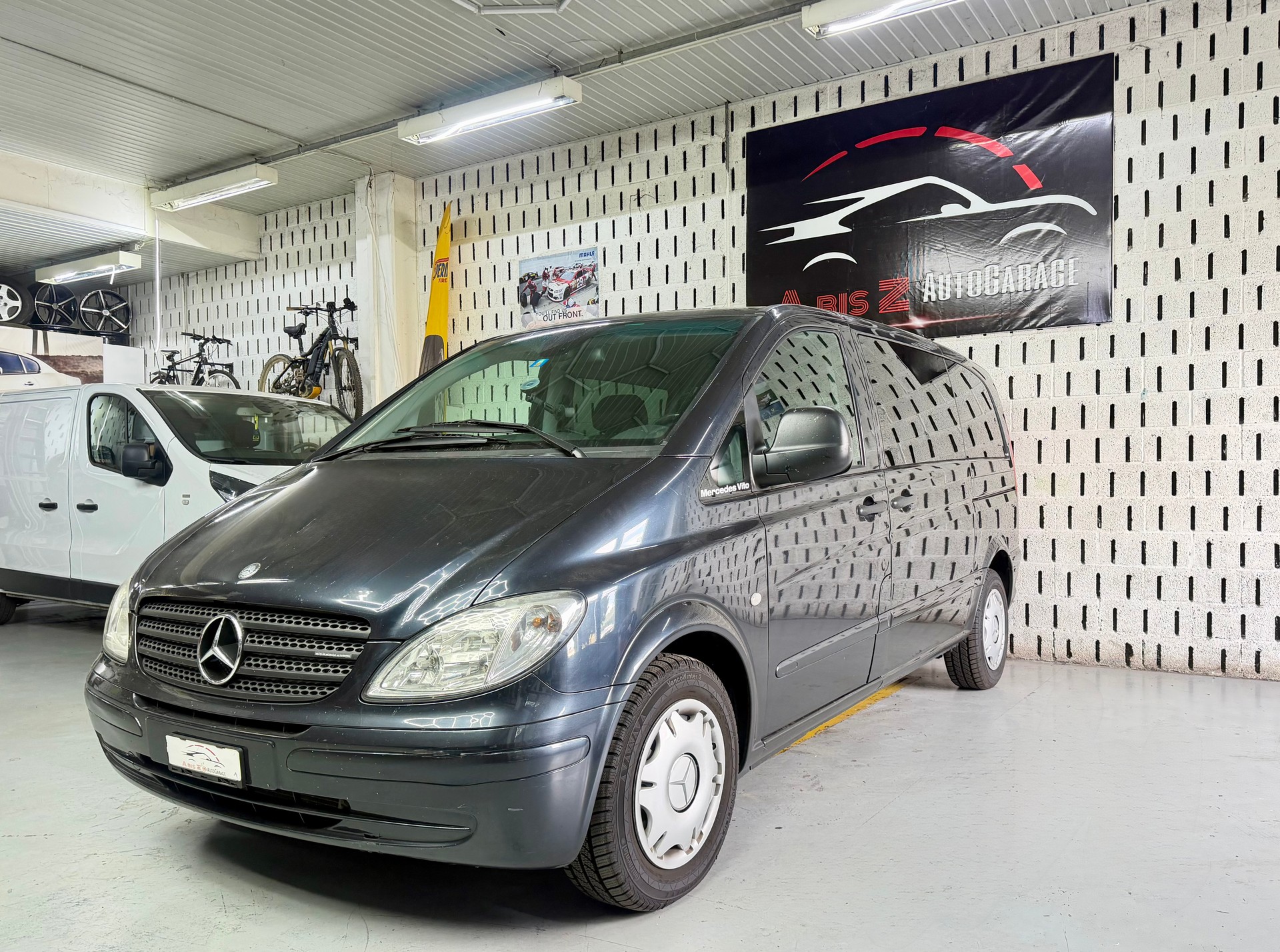 MERCEDES-BENZ Vito 115 CDI