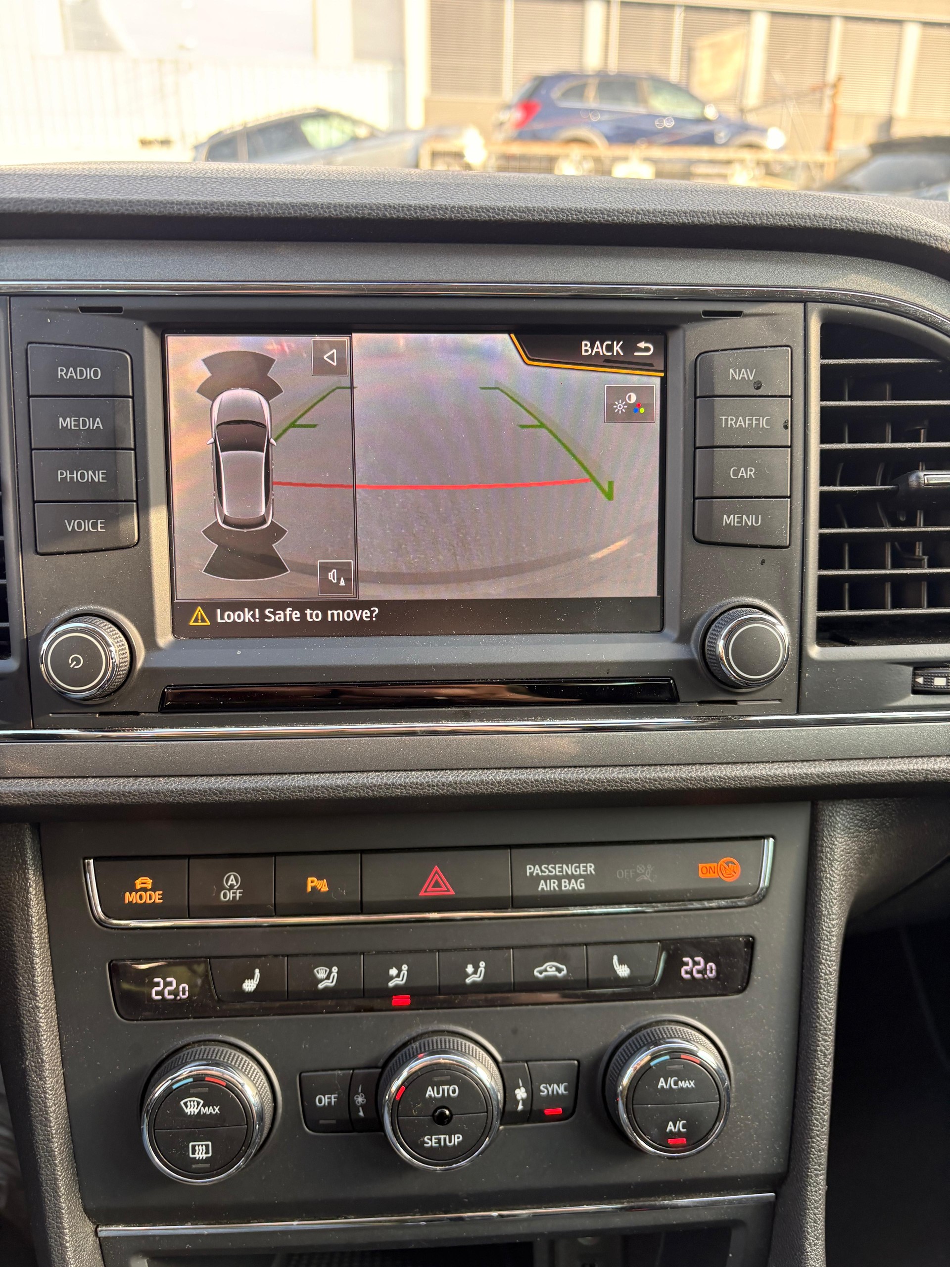 SEAT Leon 1.4 TSI FR Line DSG-image-8