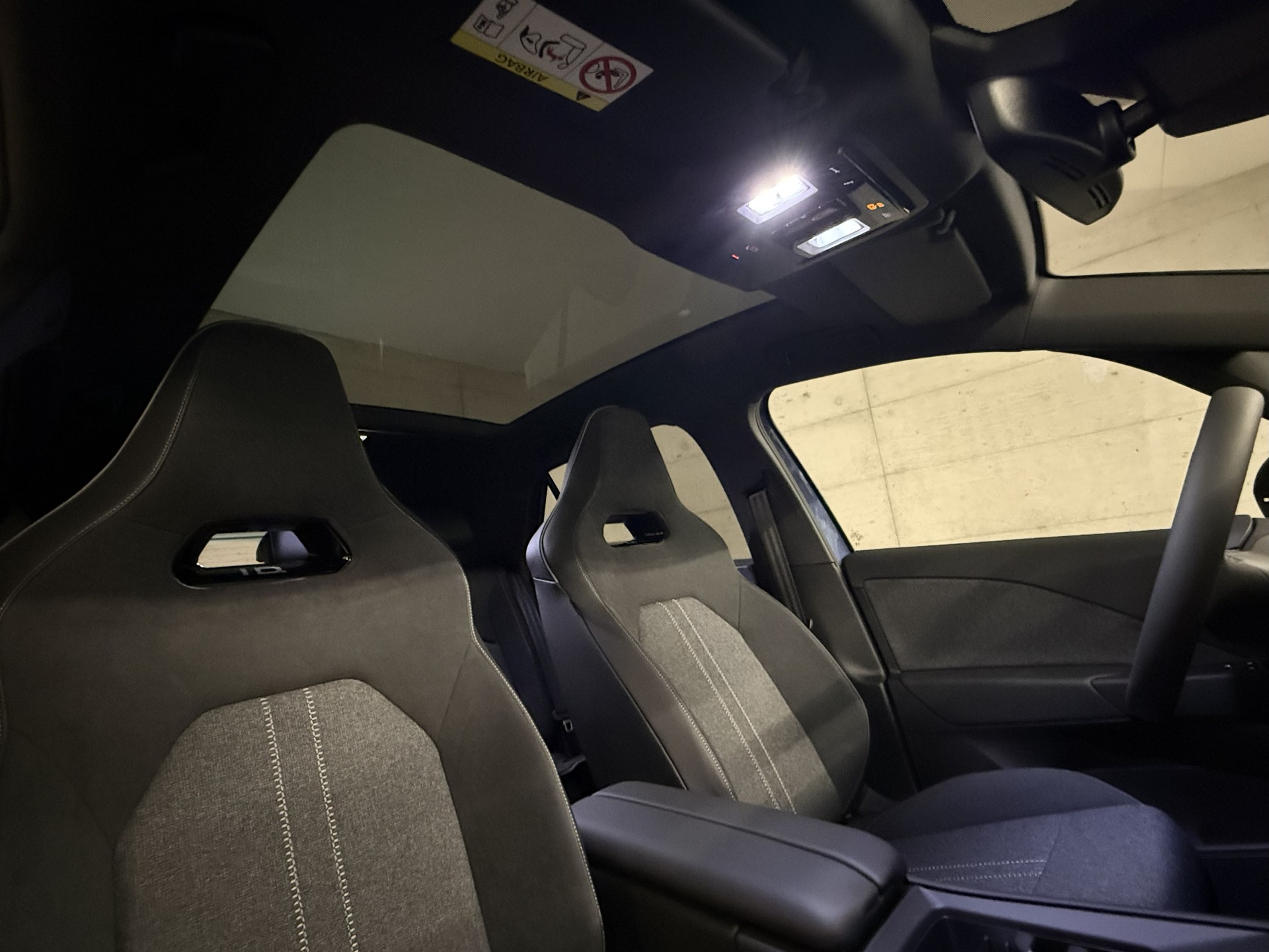 VW ID.3 Neo 79 kWh 231 PS Style-image-14