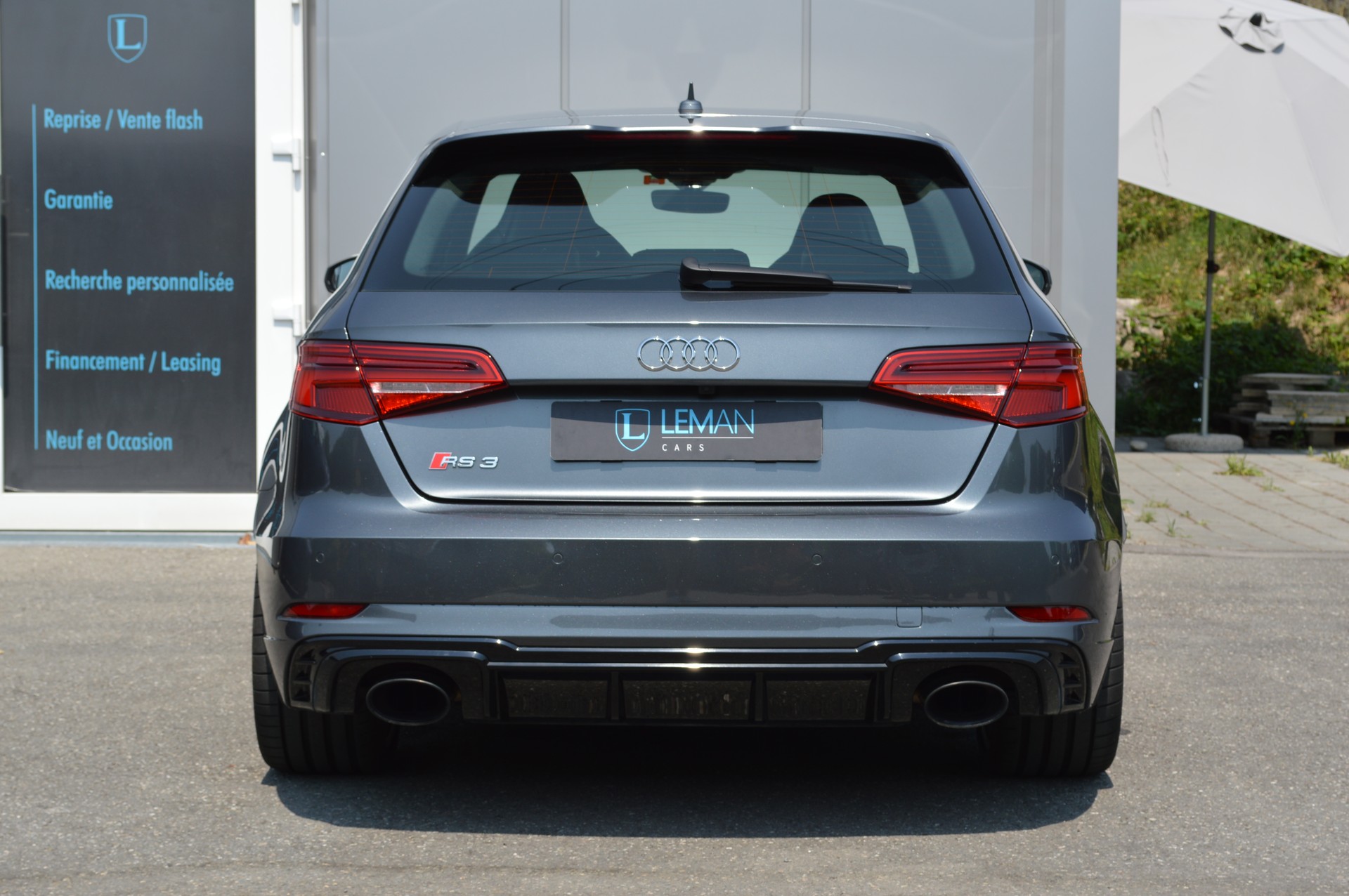 AUDI RS3 Sportback 2.5 TSI quattro S-tronic-image-5