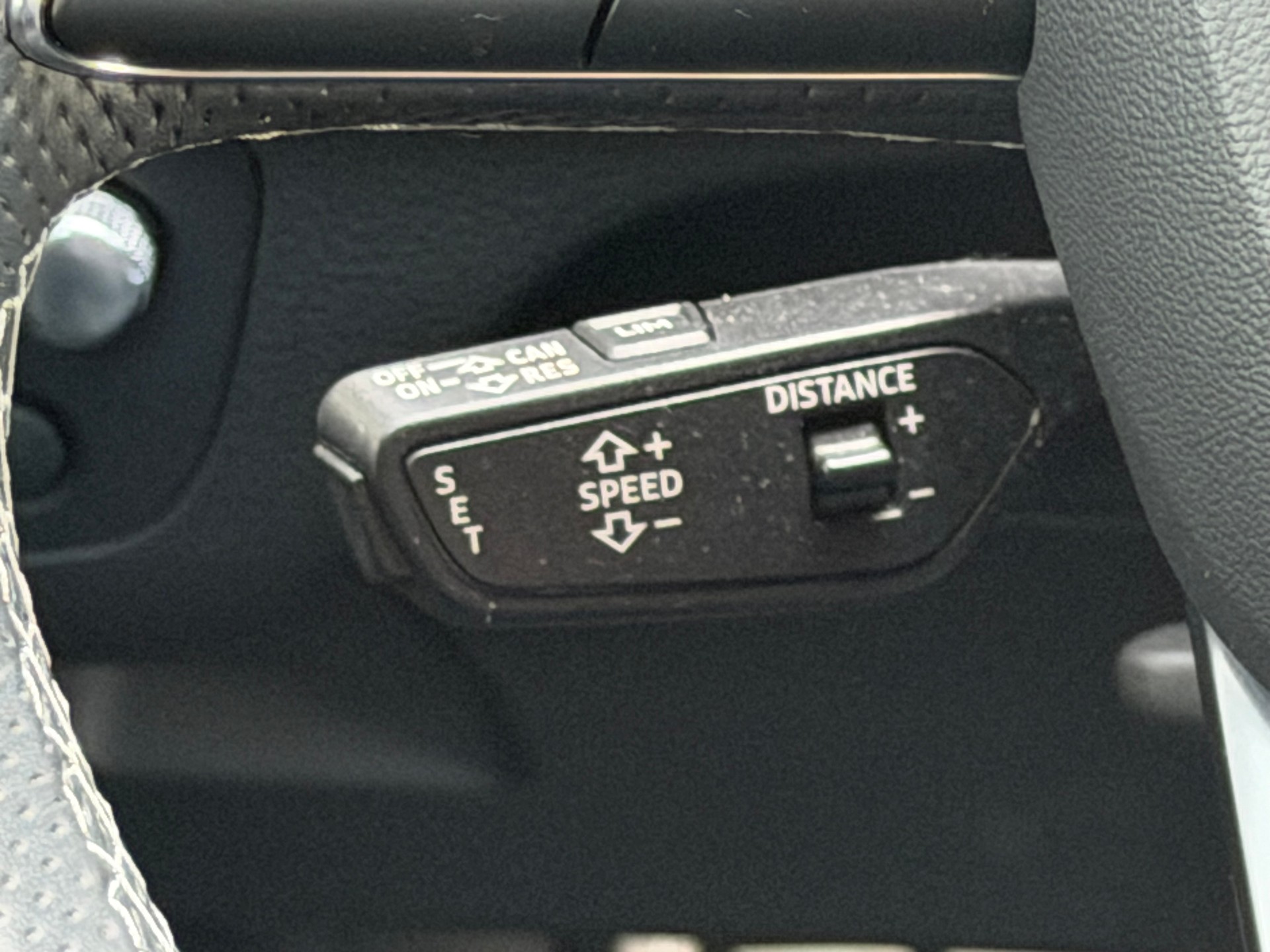 AUDI Q5 2.0 45 TFSI S Line quattro S-Tronic-image-19