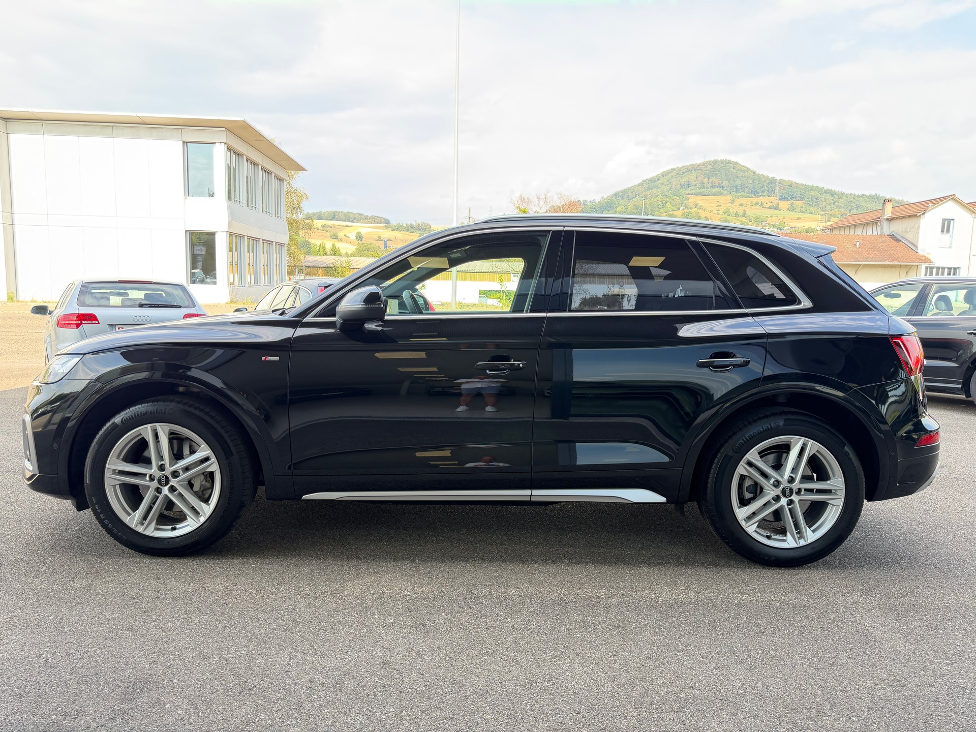 AUDI Q5 2.0 45 TFSI S Line quattro S-Tronic-image-10