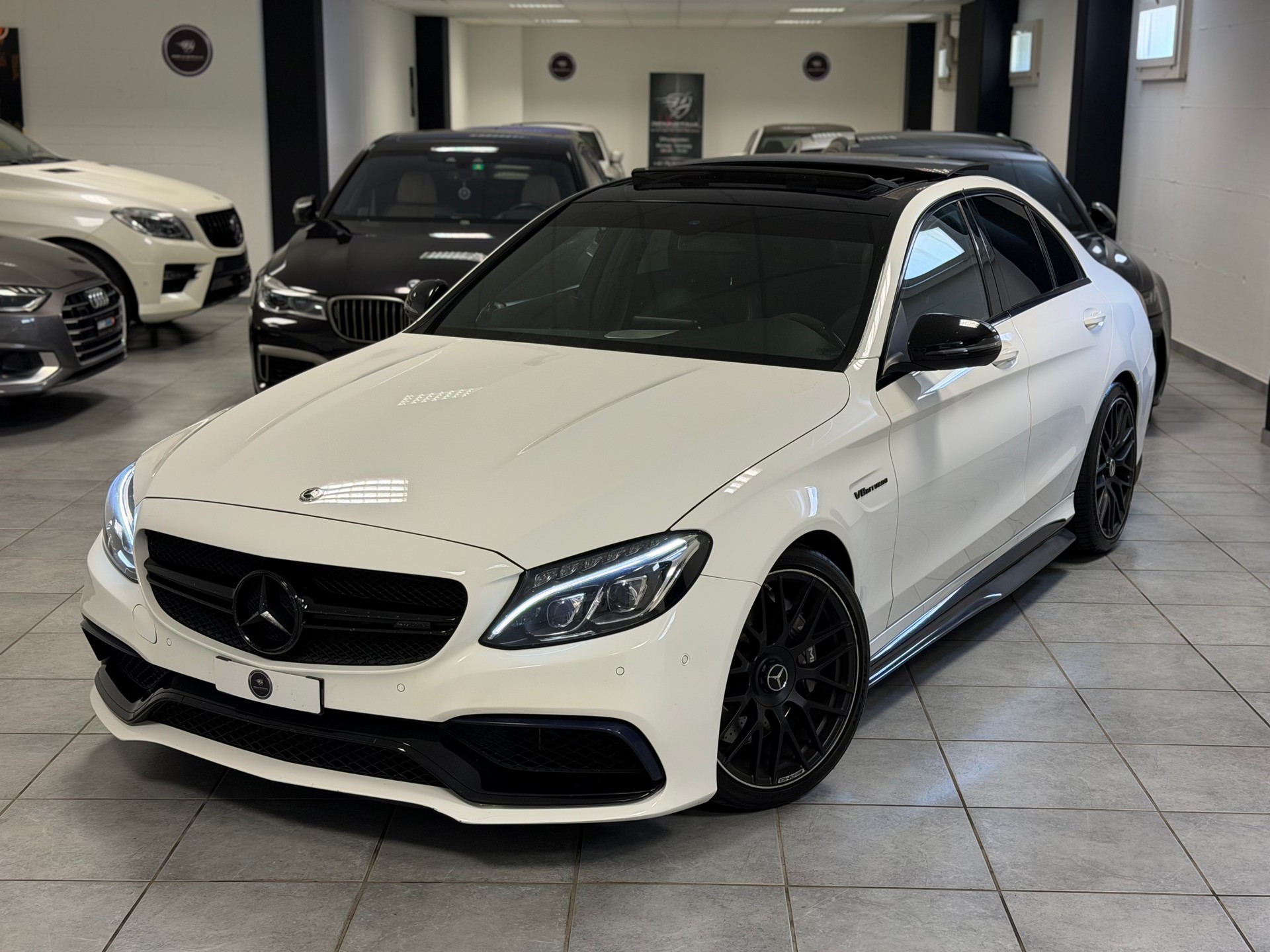 MERCEDES-BENZ C 63 AMG Speedshift
