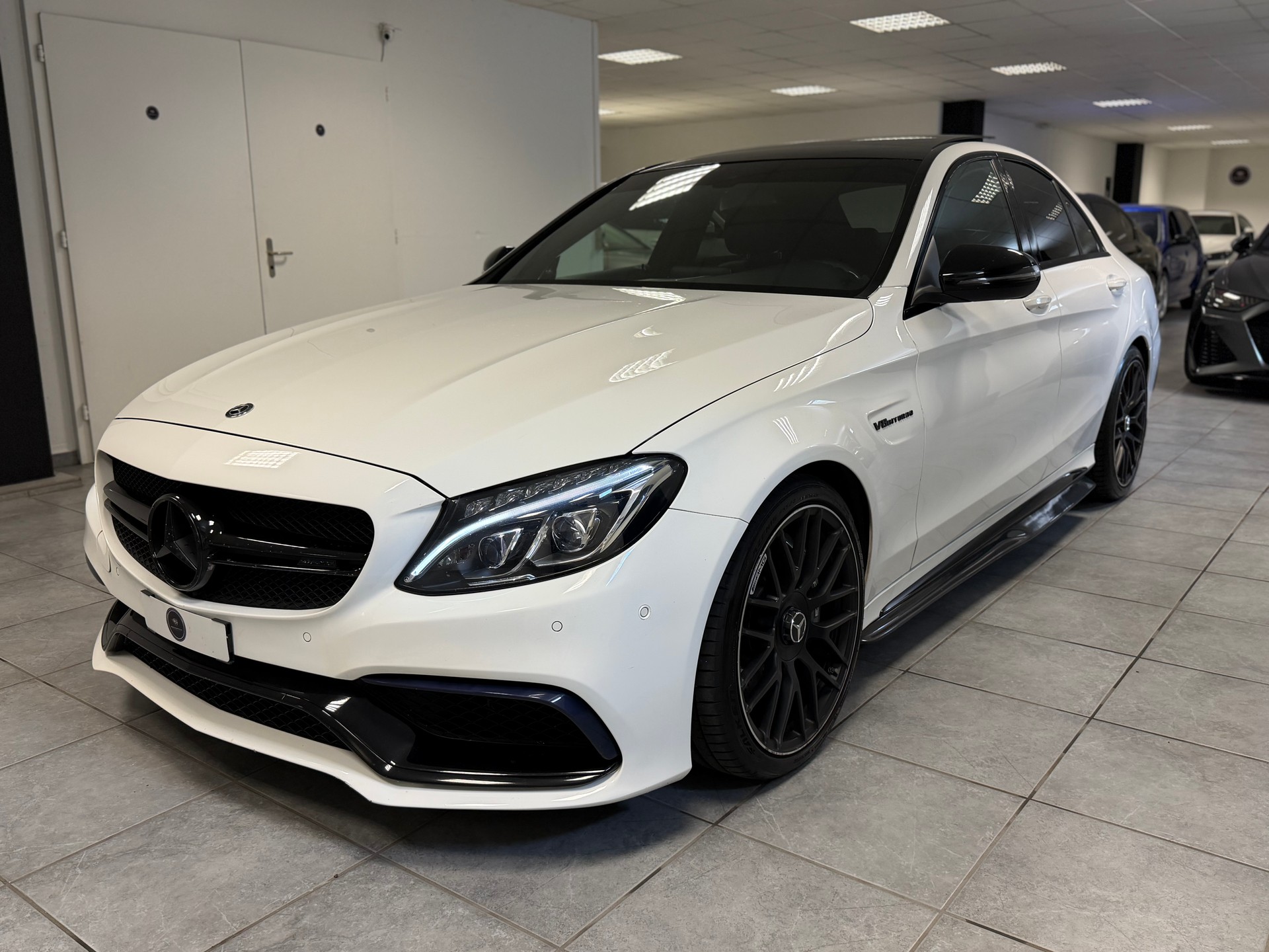 MERCEDES-BENZ C 63 AMG Speedshift-image-7