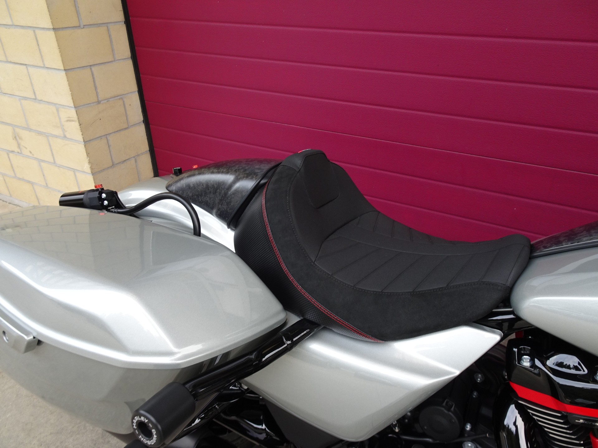 HARLEY-DAVIDSON FLTRXSTSE Road Glide ST 121 CVO-image-6
