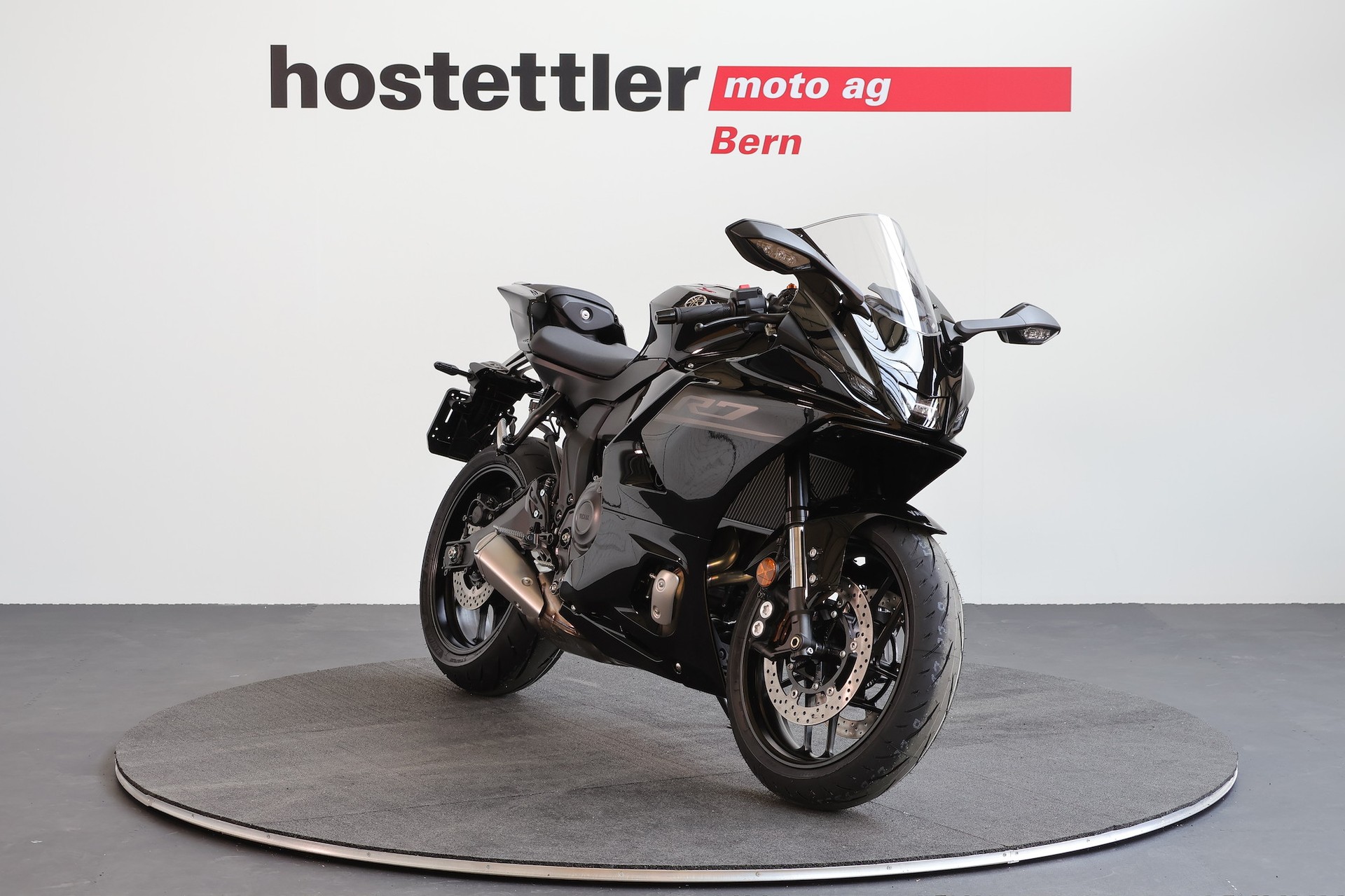 YAMAHA R7-image-0