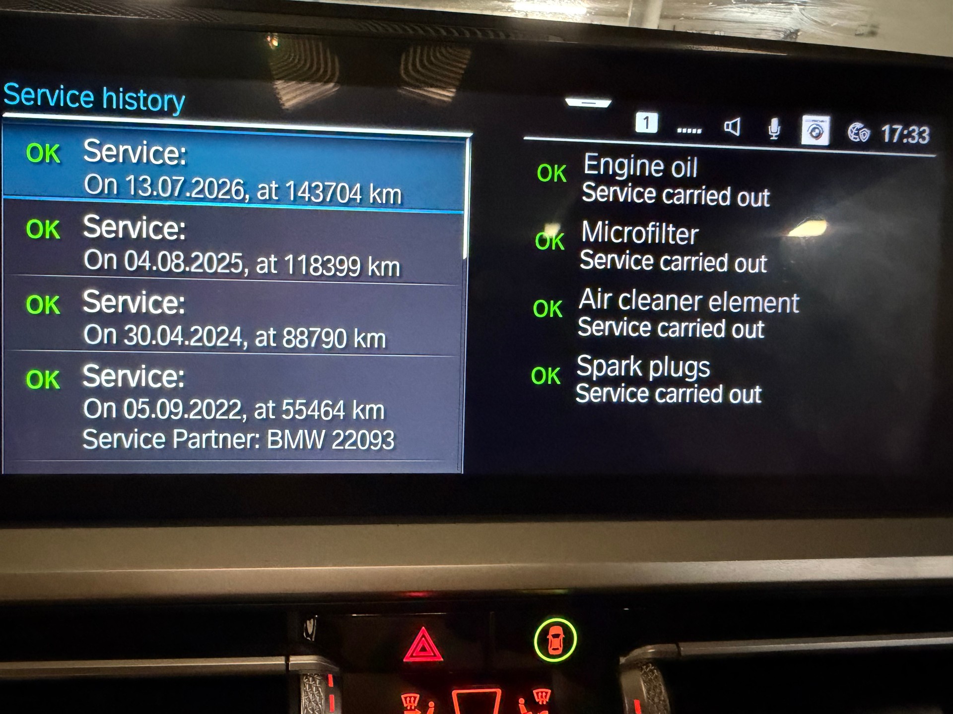 BMW 330e-image-7
