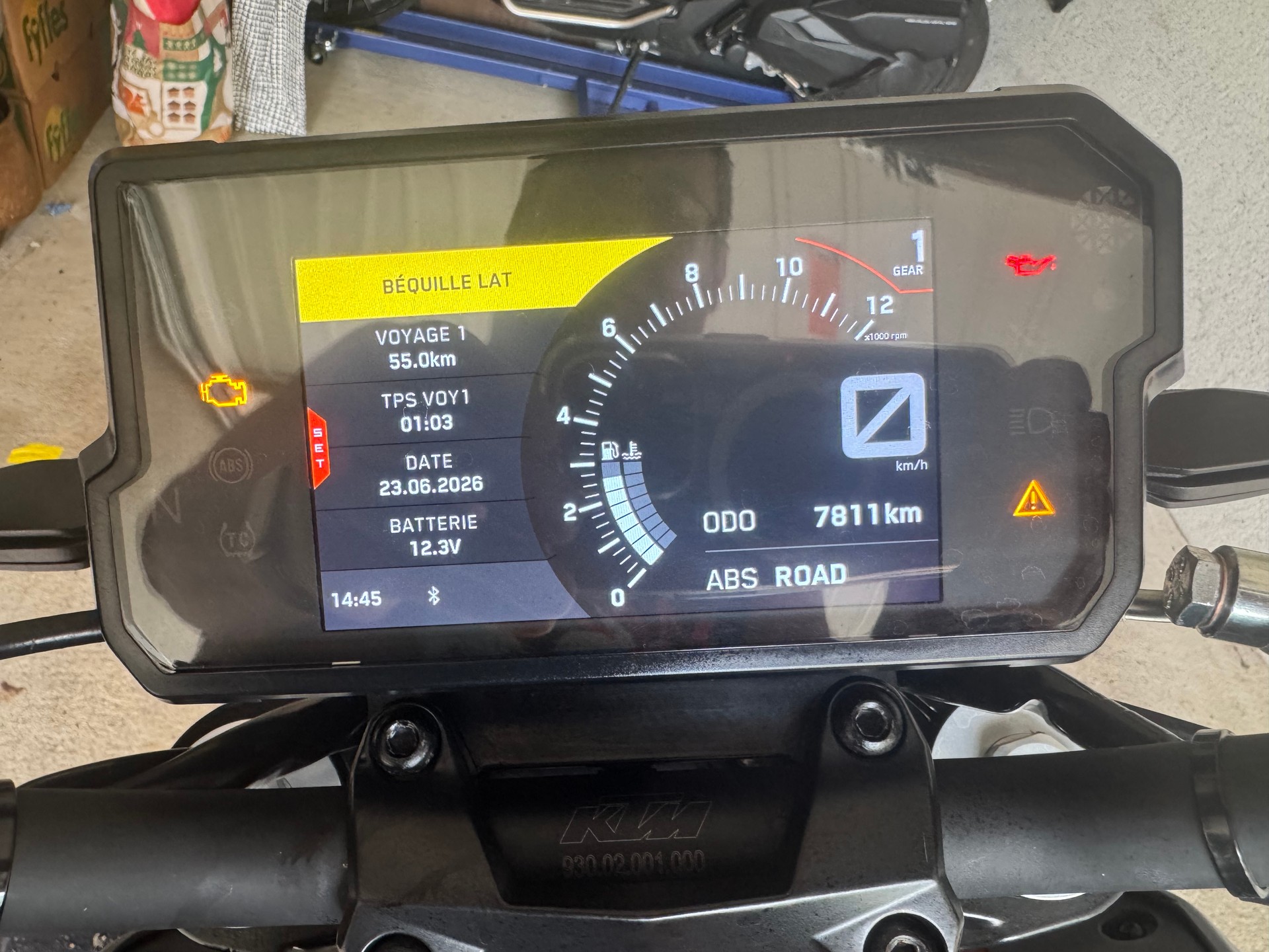 KTM 125 Duke-image-2