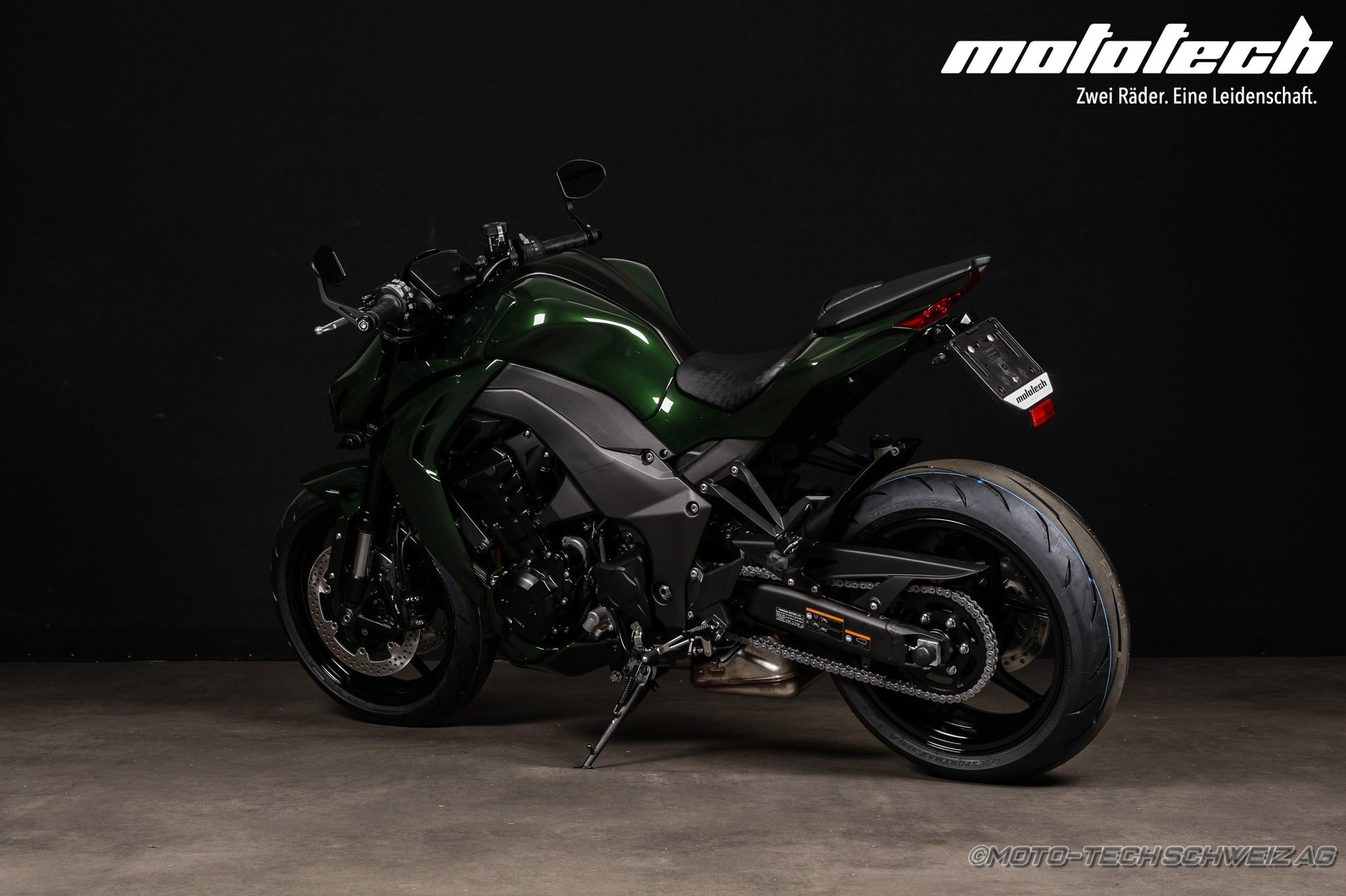KAWASAKI Z 1100 ASTON GREEN-image-2