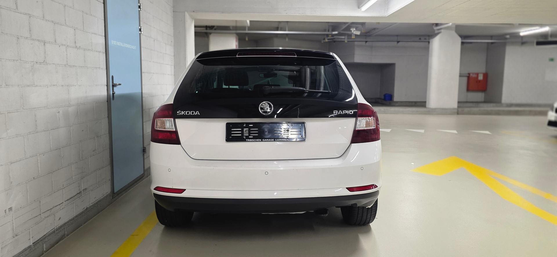 SKODA Rapid Spaceback 1.2 TSI Style-image-3