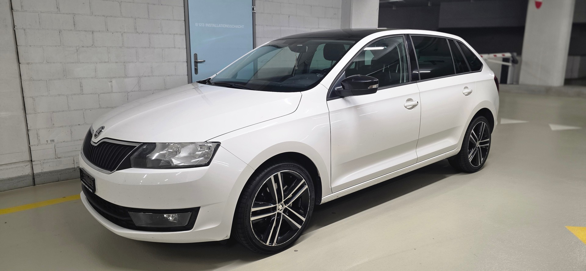 SKODA Rapid Spaceback 1.2 TSI Style