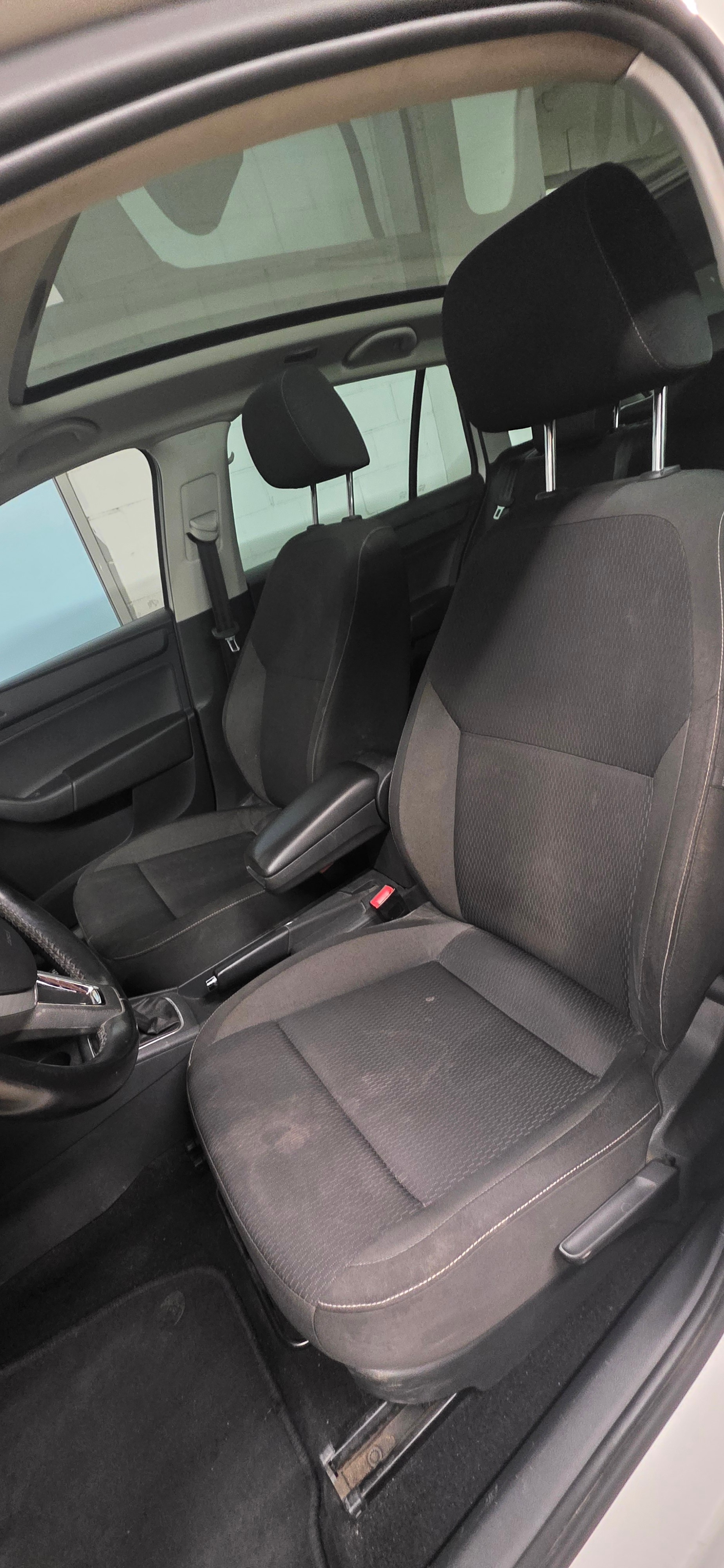SKODA Rapid Spaceback 1.2 TSI Style-image-9