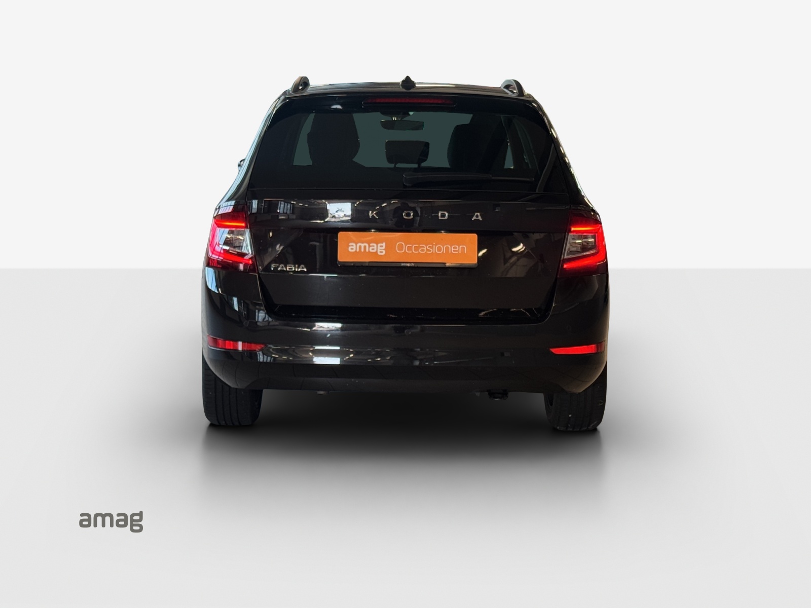 SKODA Fabia Combi 1.0 TSI Clever DSG-showroom-element-3