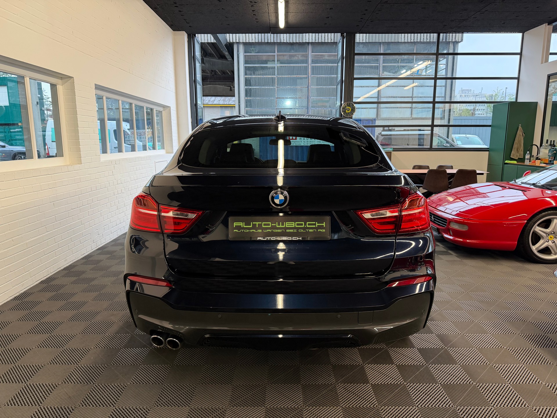 BMW X4 xDrive 30d Steptronic M SPORT PAKET-showroom-element-3