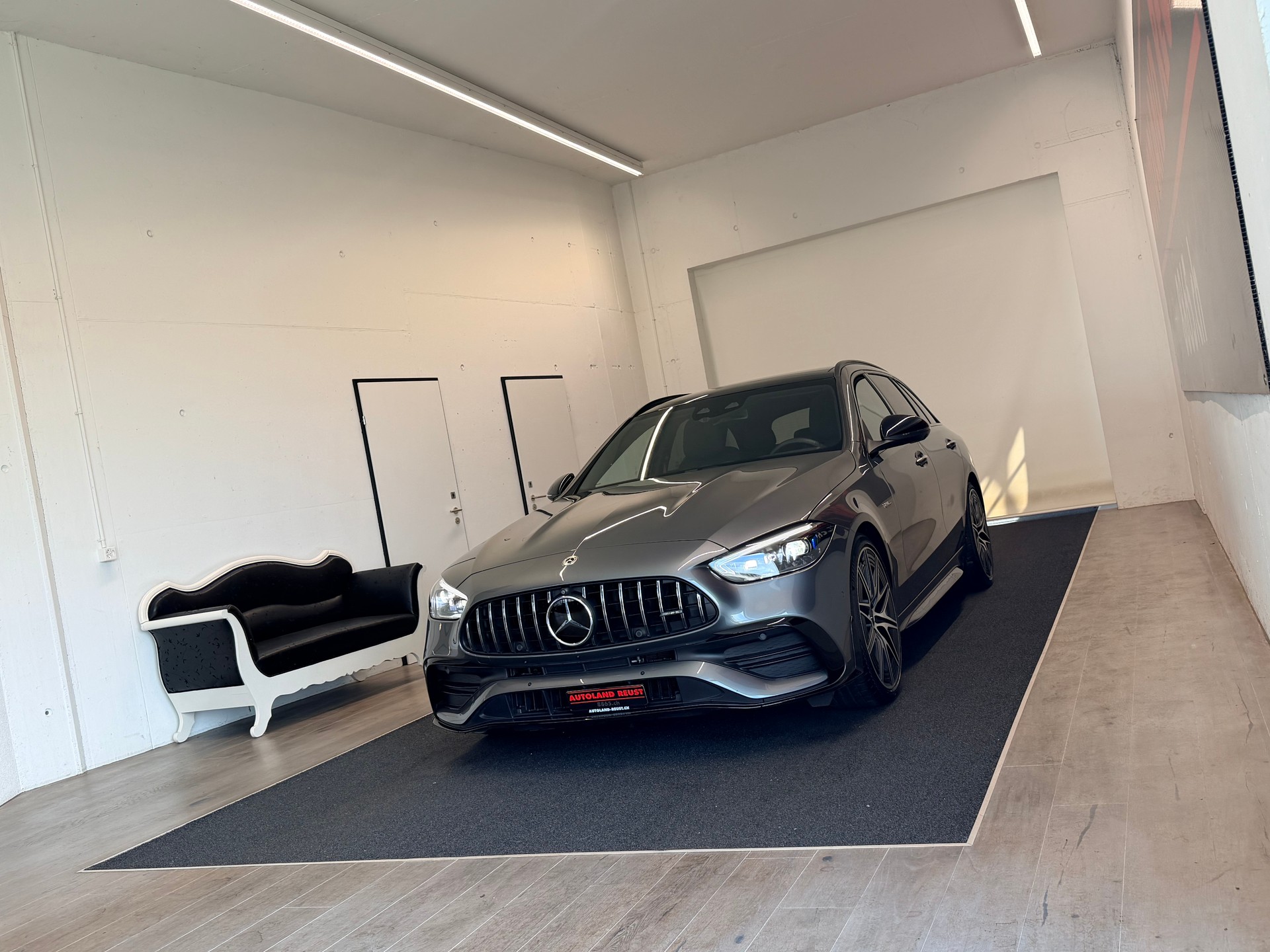 MERCEDES-BENZ C 43 AMG T 4 Matic-showroom-element-2