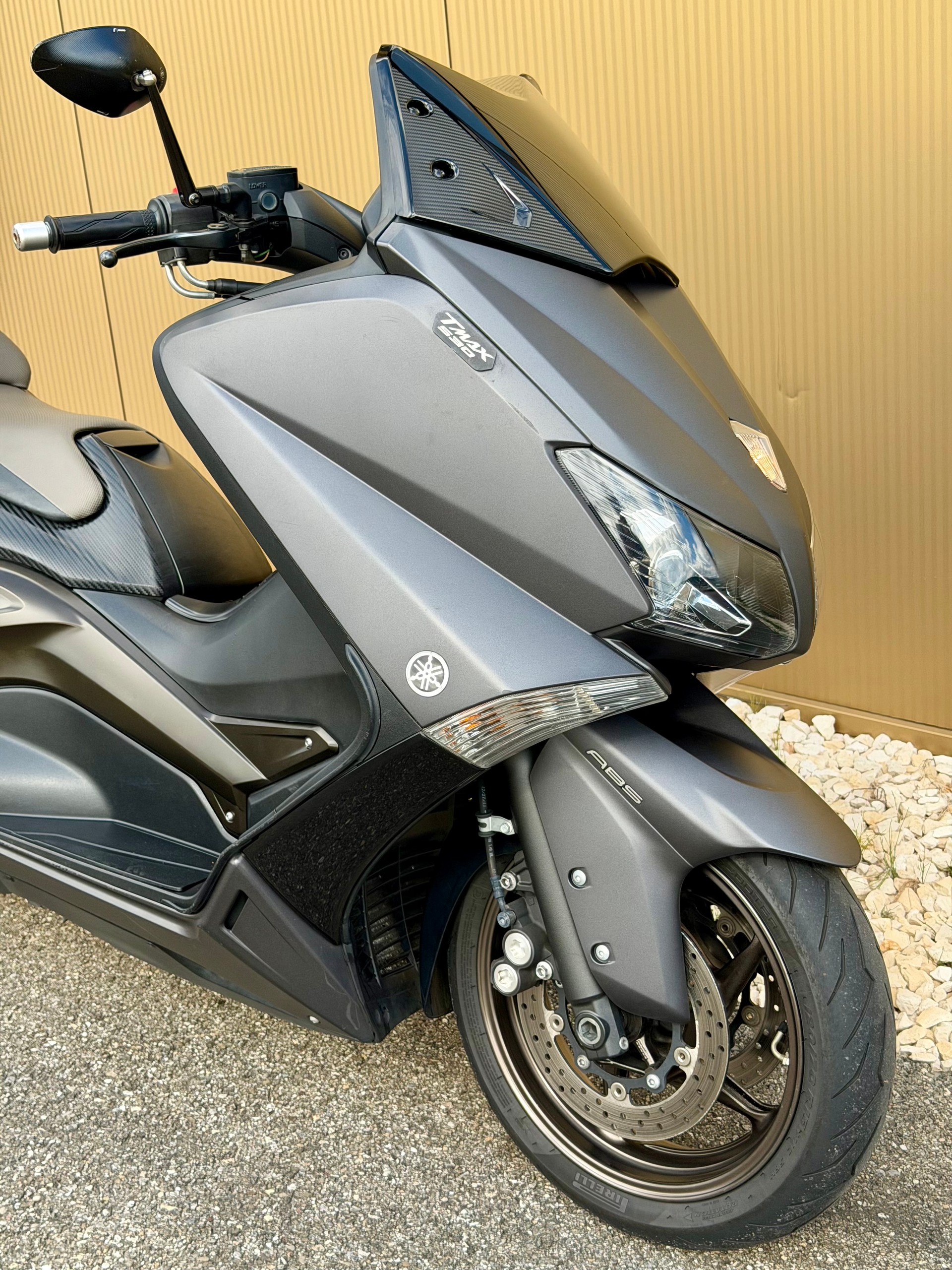 YAMAHA T-MAX XP 530 ABS-image-1
