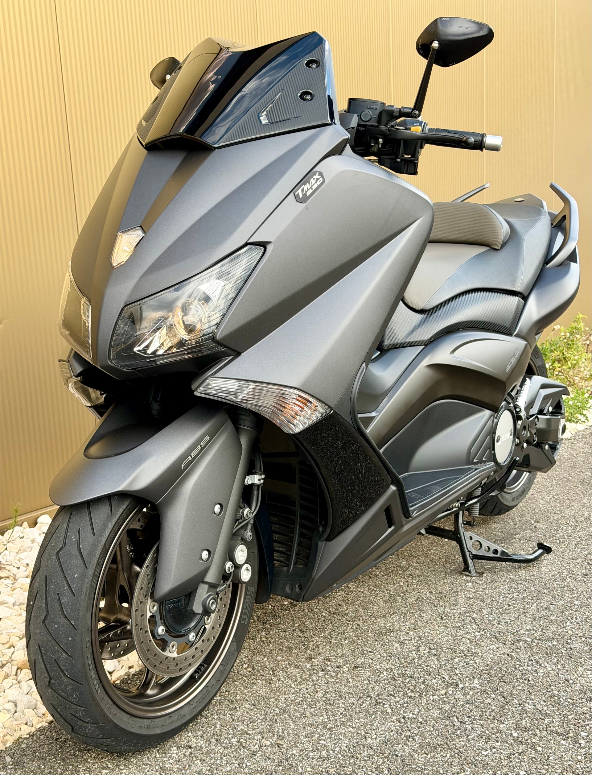 YAMAHA T-MAX XP 530 ABS-image-7