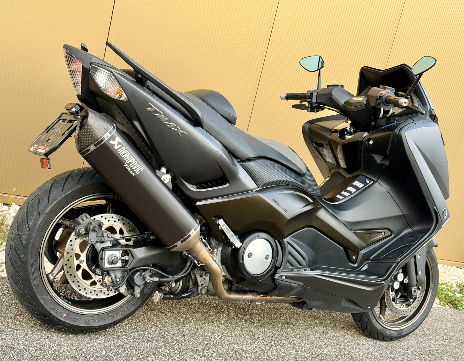 YAMAHA T-MAX XP 530 ABS-image-4