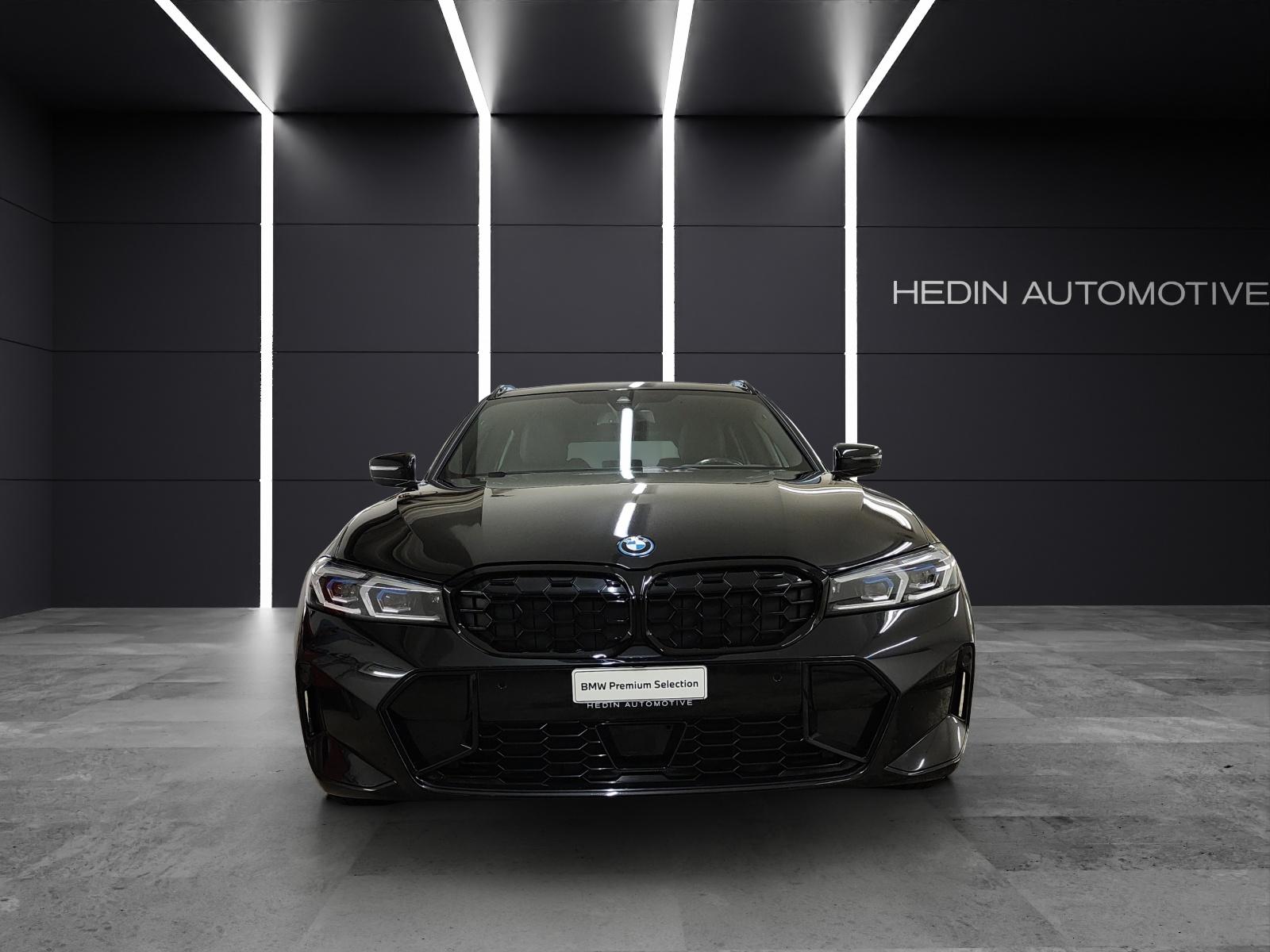 BMW 330e xDrive SAG Touring-showroom-element-2