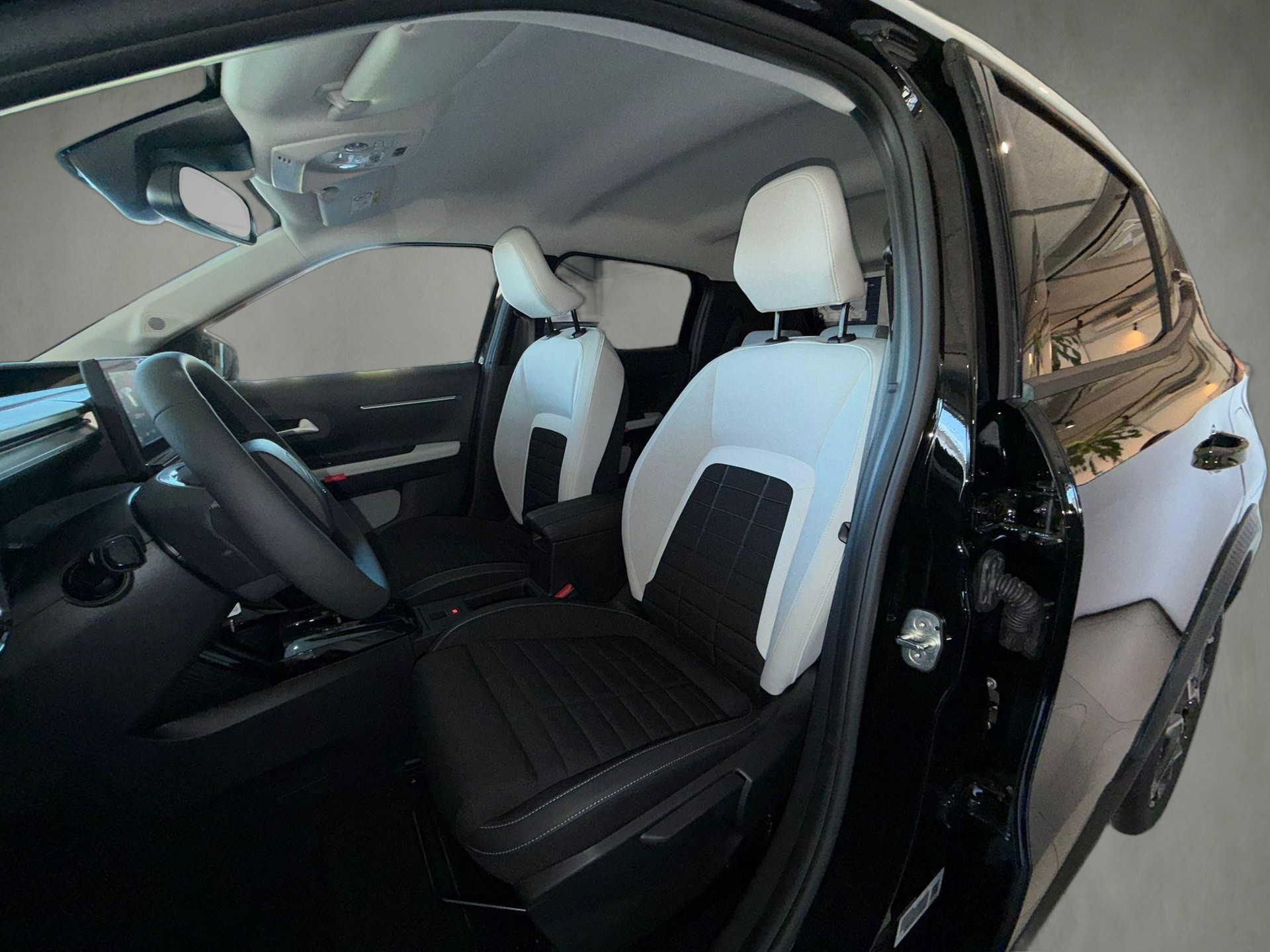 CITROEN C3 1.2 Hybrid Max-image-7