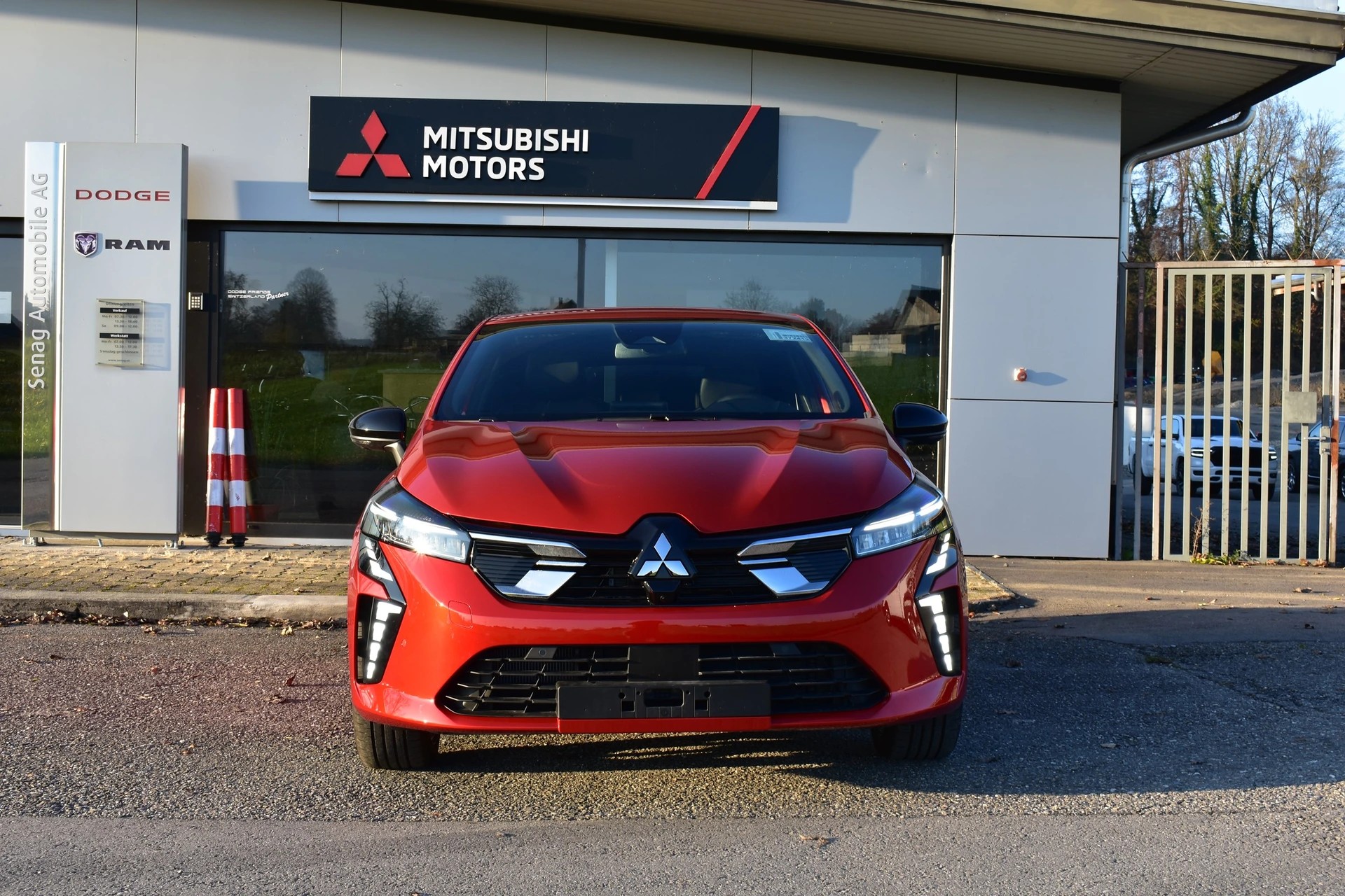 MITSUBISHI COLT 1.6 HEV Instyle