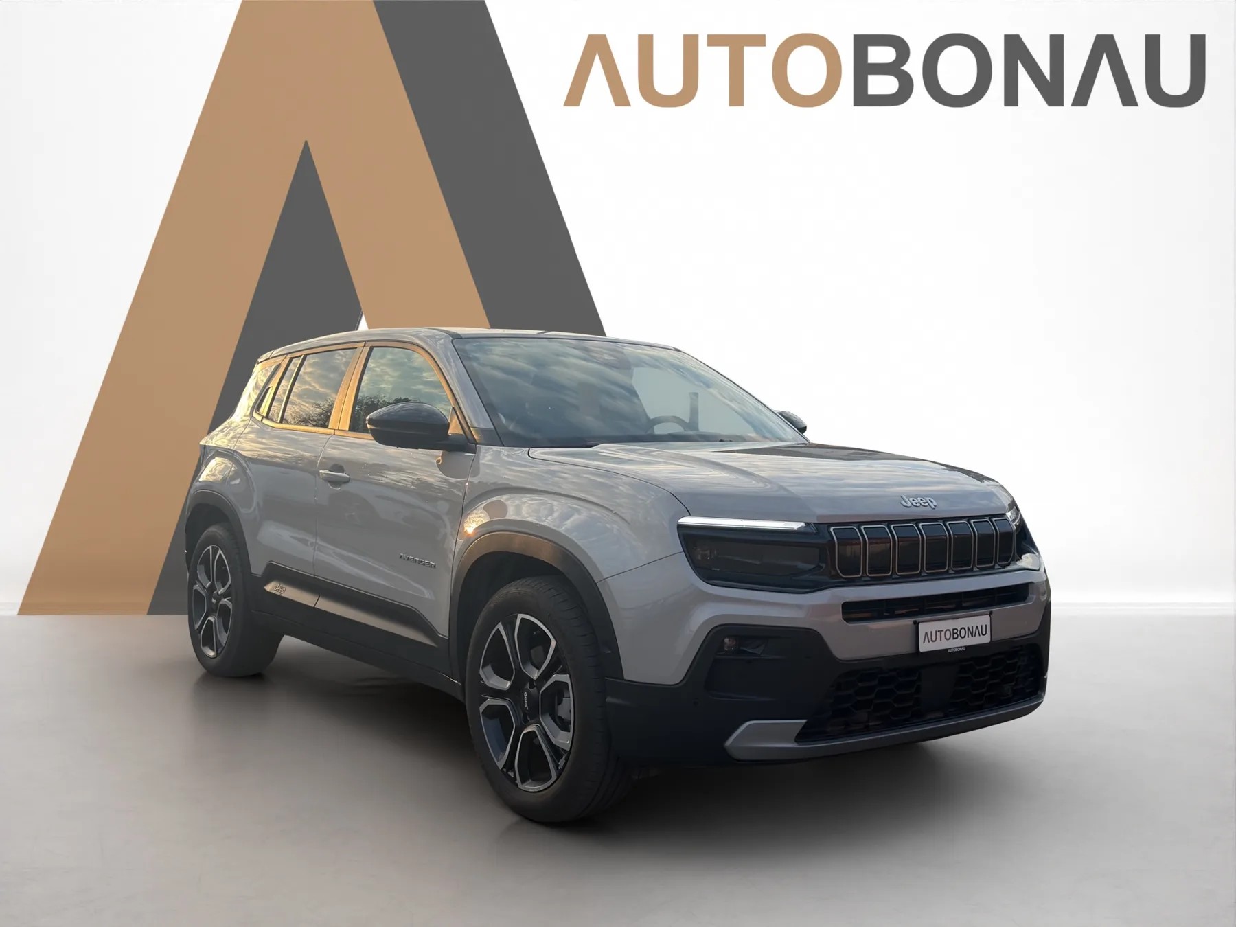 JEEP Avenger Summit-image-6