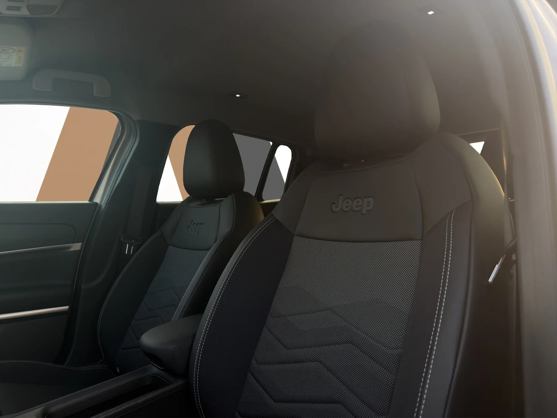 JEEP Avenger Summit-image-19