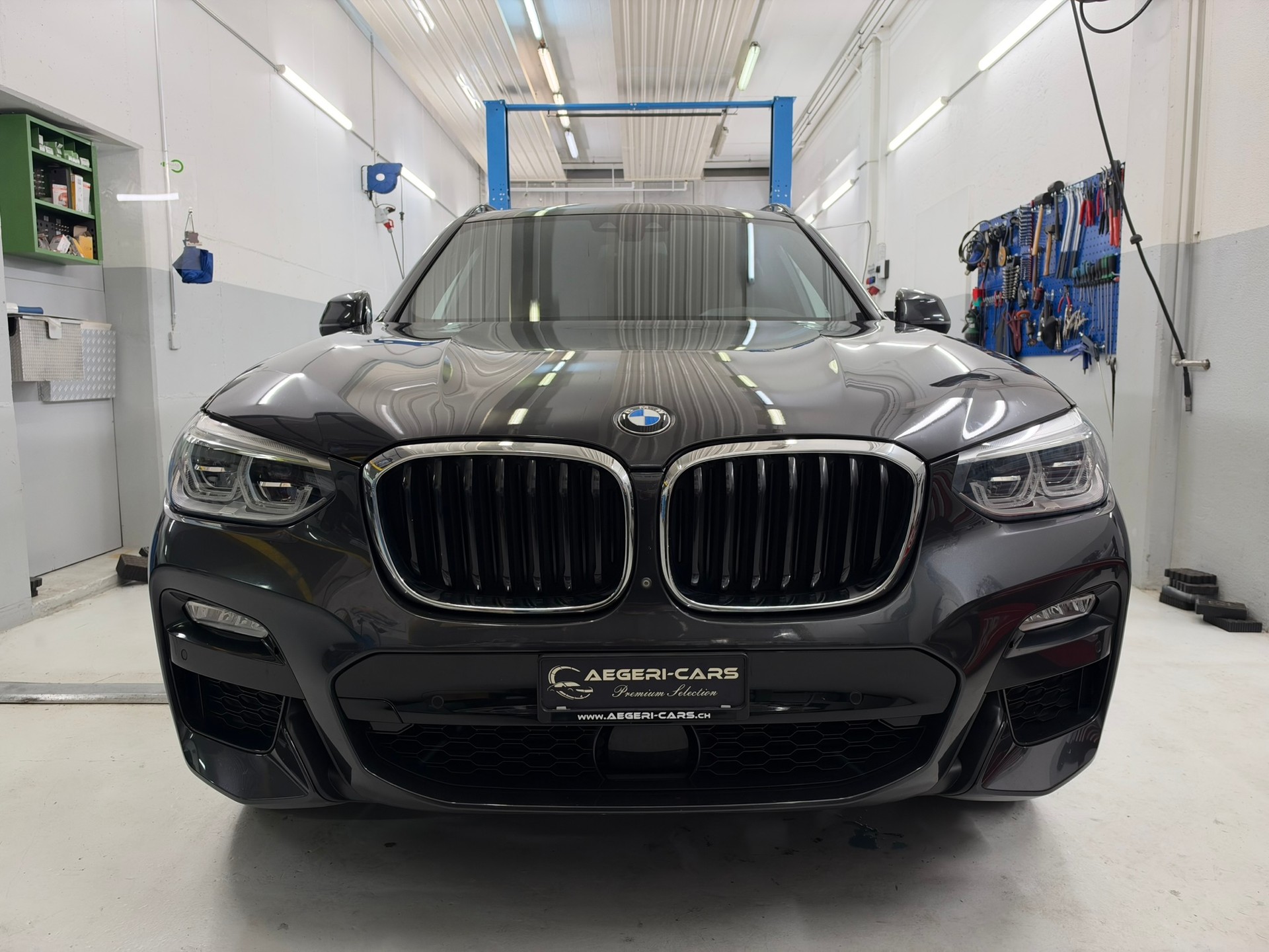 BMW X3 xDrive 30d Individual M Sport Steptronic-showroom-element-1