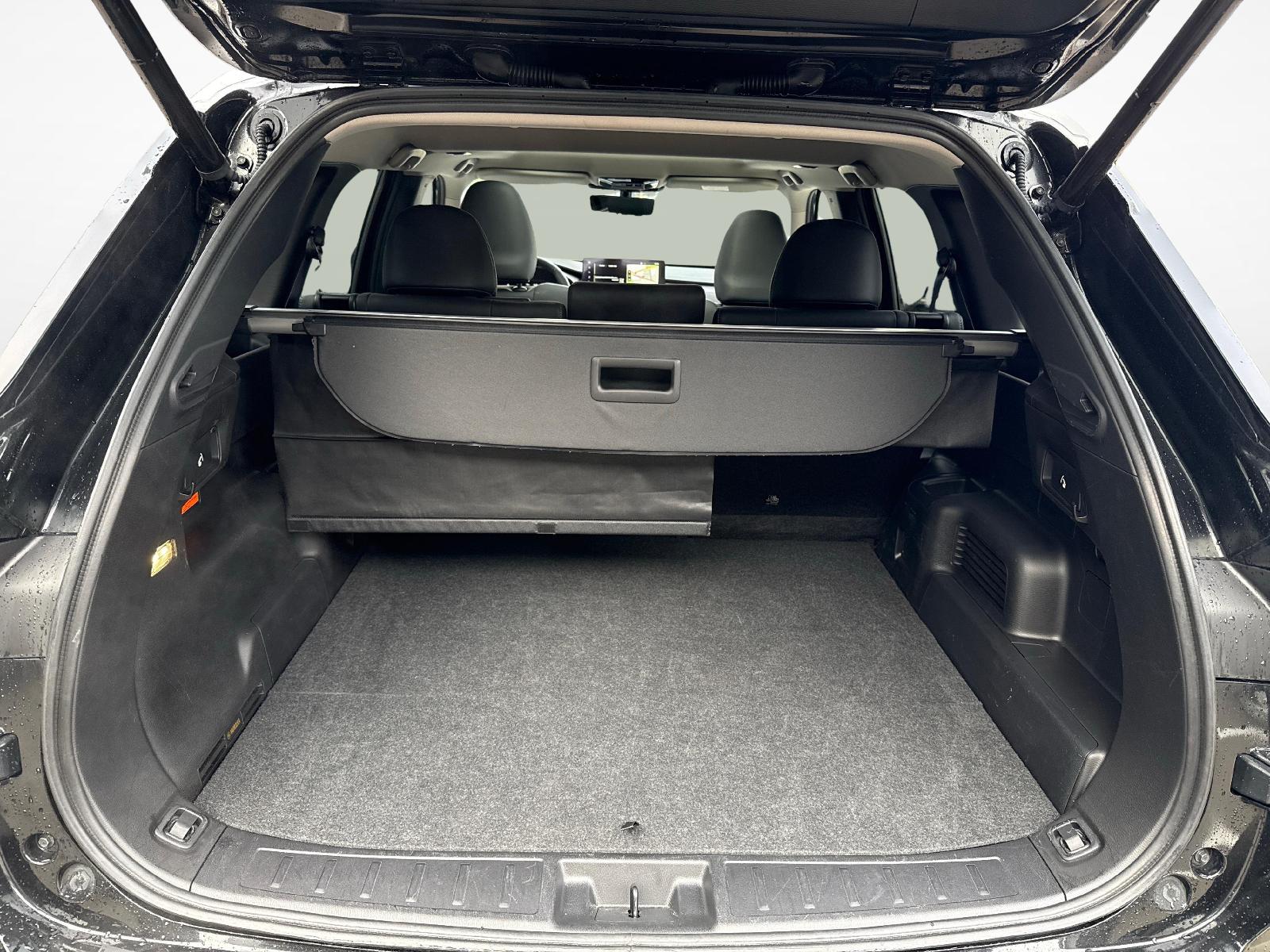 MITSUBISHI Outlander 2.4 PHEV Instyle 4x4-image-11