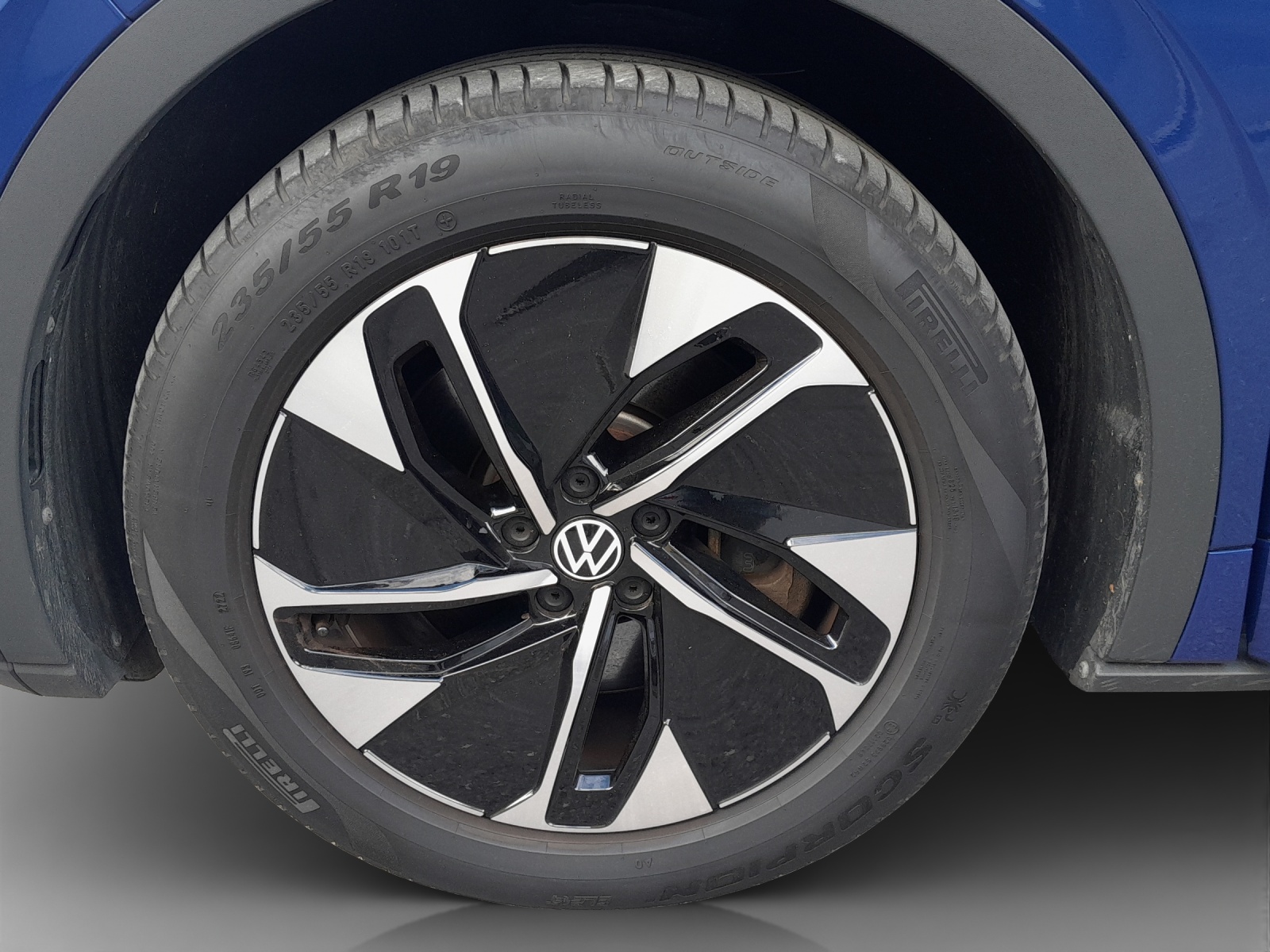 VW ID.5 Pro Performance 77 kWh-image-13