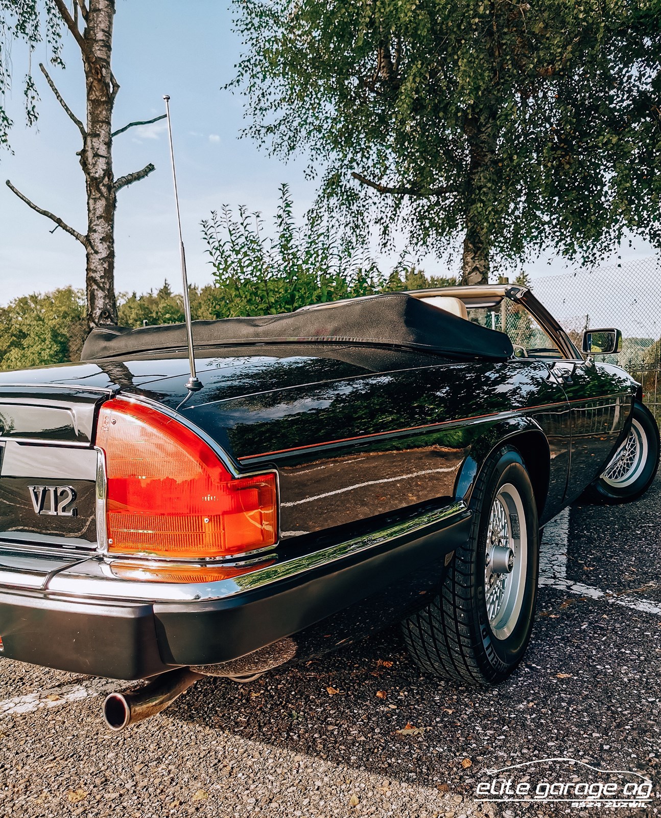 JAGUAR XJS 5.3 V12 Convertible-image-9