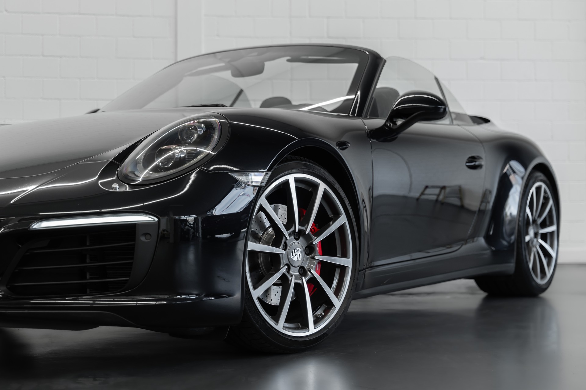 PORSCHE 911 Carrera 4S Cabrio PDK-image-4