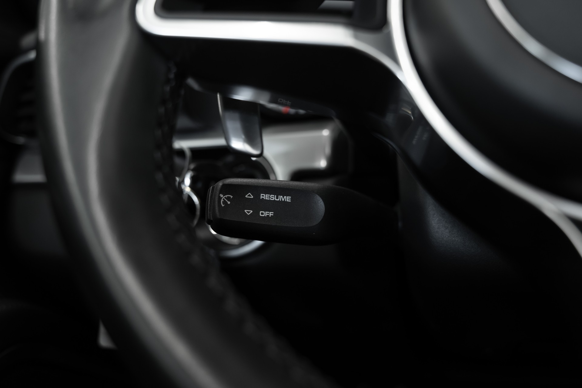 PORSCHE 911 Carrera 4S Cabrio PDK-image-19