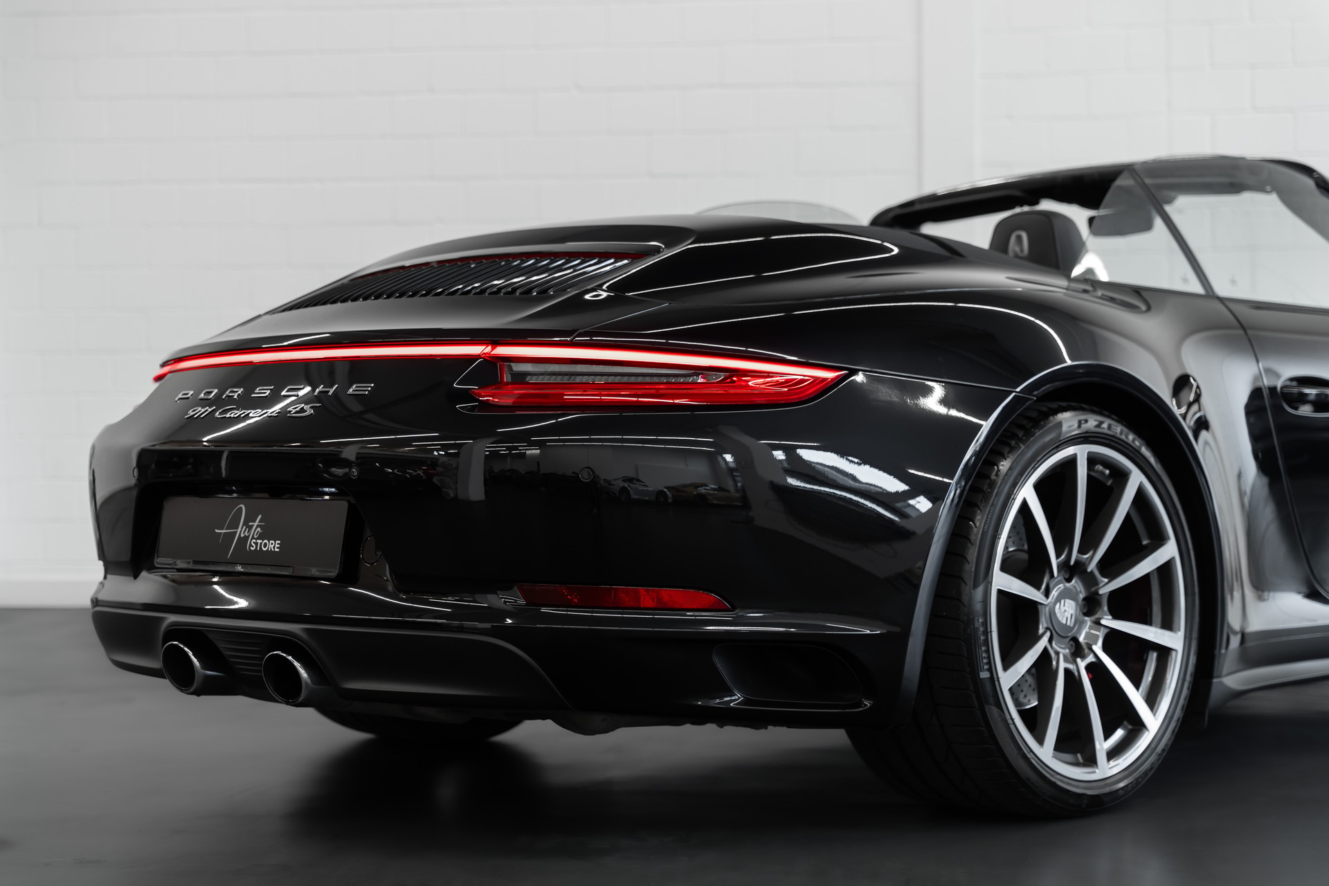 PORSCHE 911 Carrera 4S Cabrio PDK-image-7
