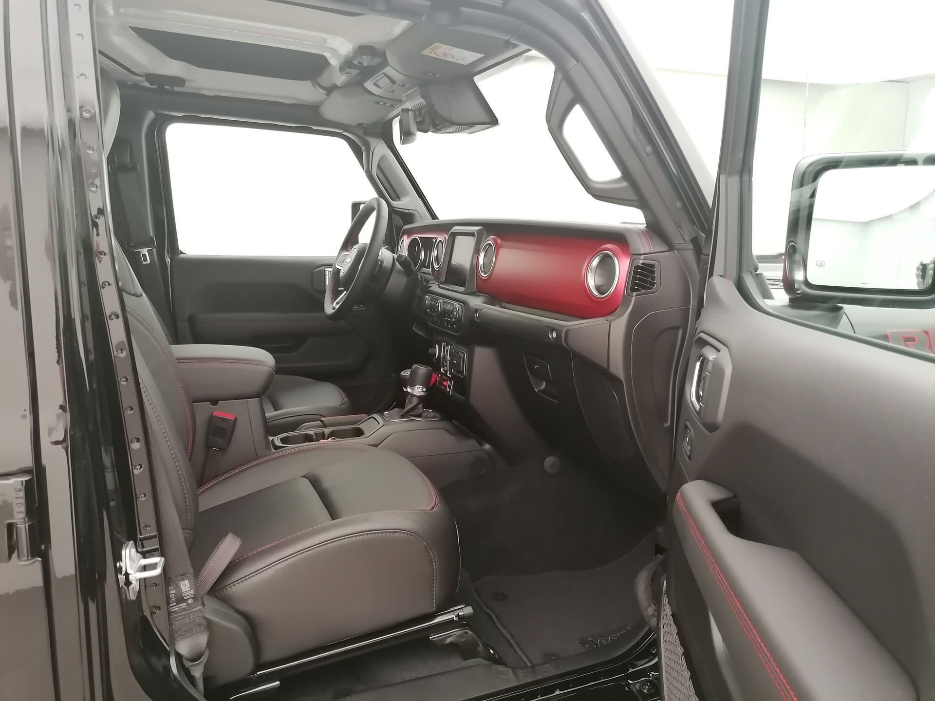 JEEP Gladiator 3.6 Rubicon AWD-image-13