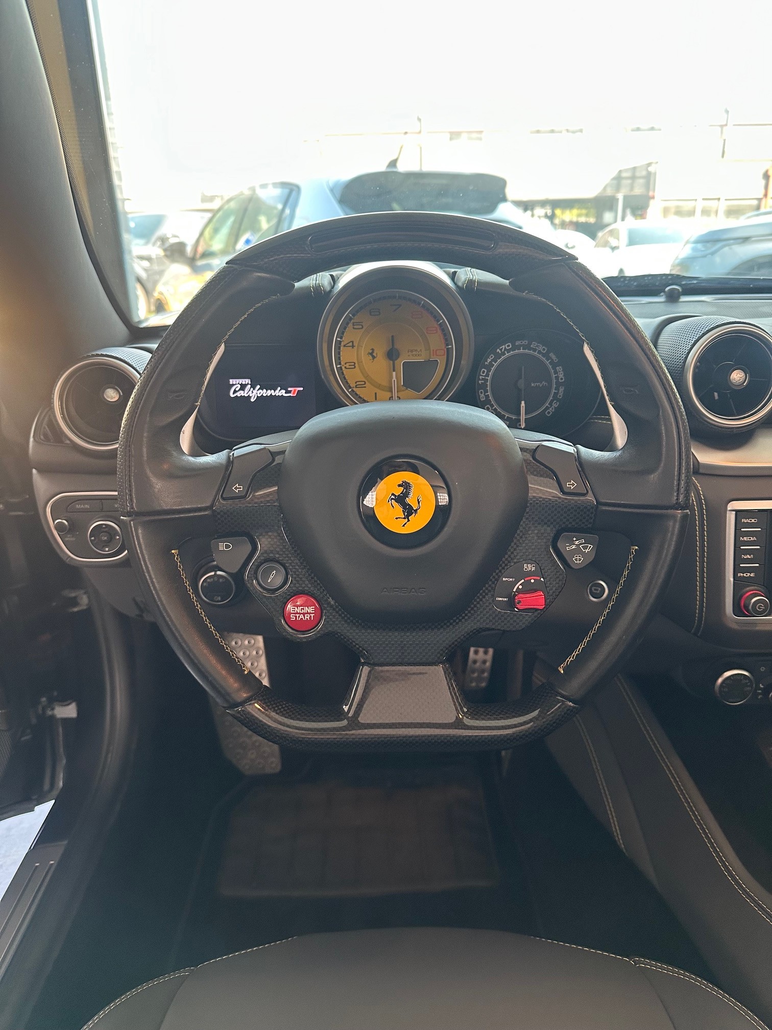 FERRARI California 3.9 V8 T-image-15
