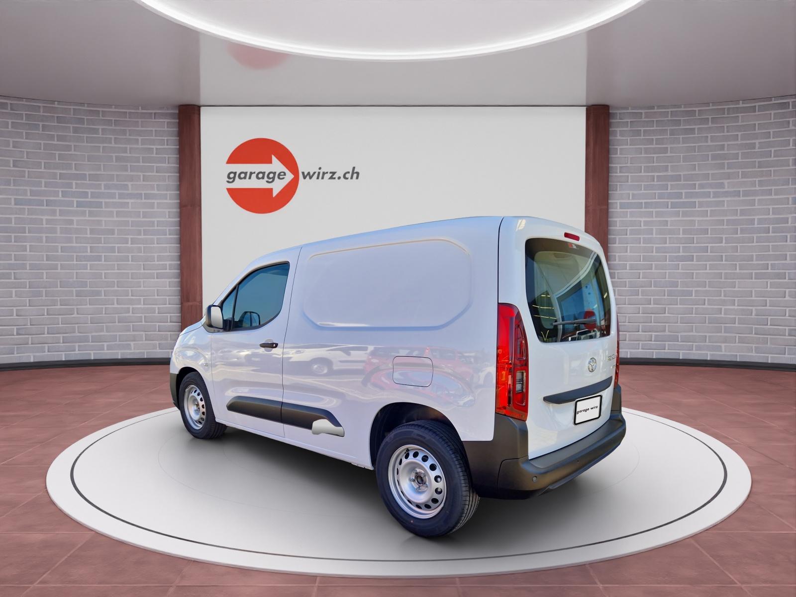TOYOTA PROACE CITY Van L1 52KWh Active-showroom-element-2