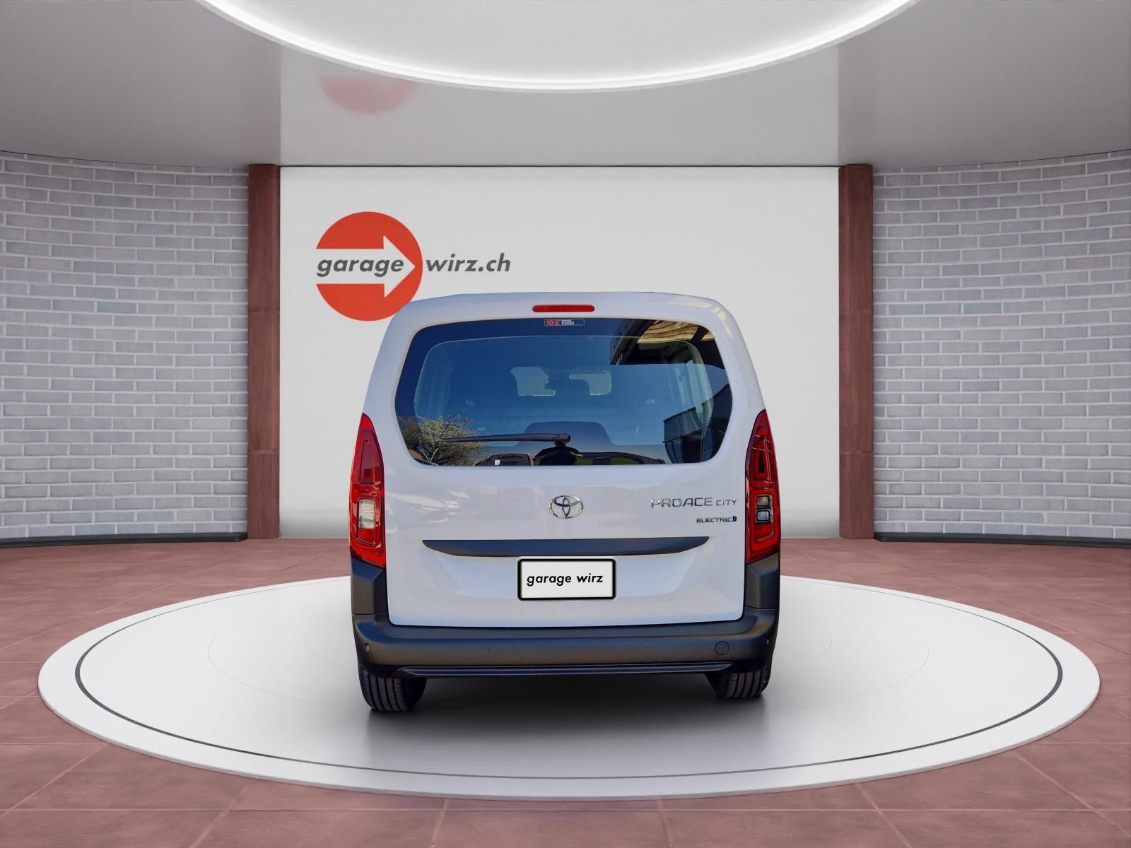 TOYOTA PROACE CITY Van L1 52KWh Active-showroom-element-3