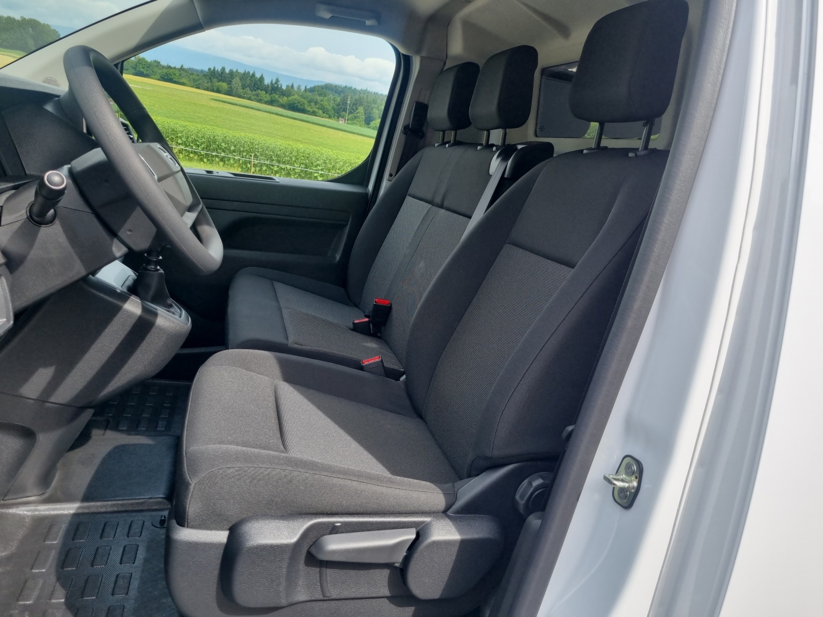 OPEL Vivaro Cargo 2.0 D 144 S/S-image-6