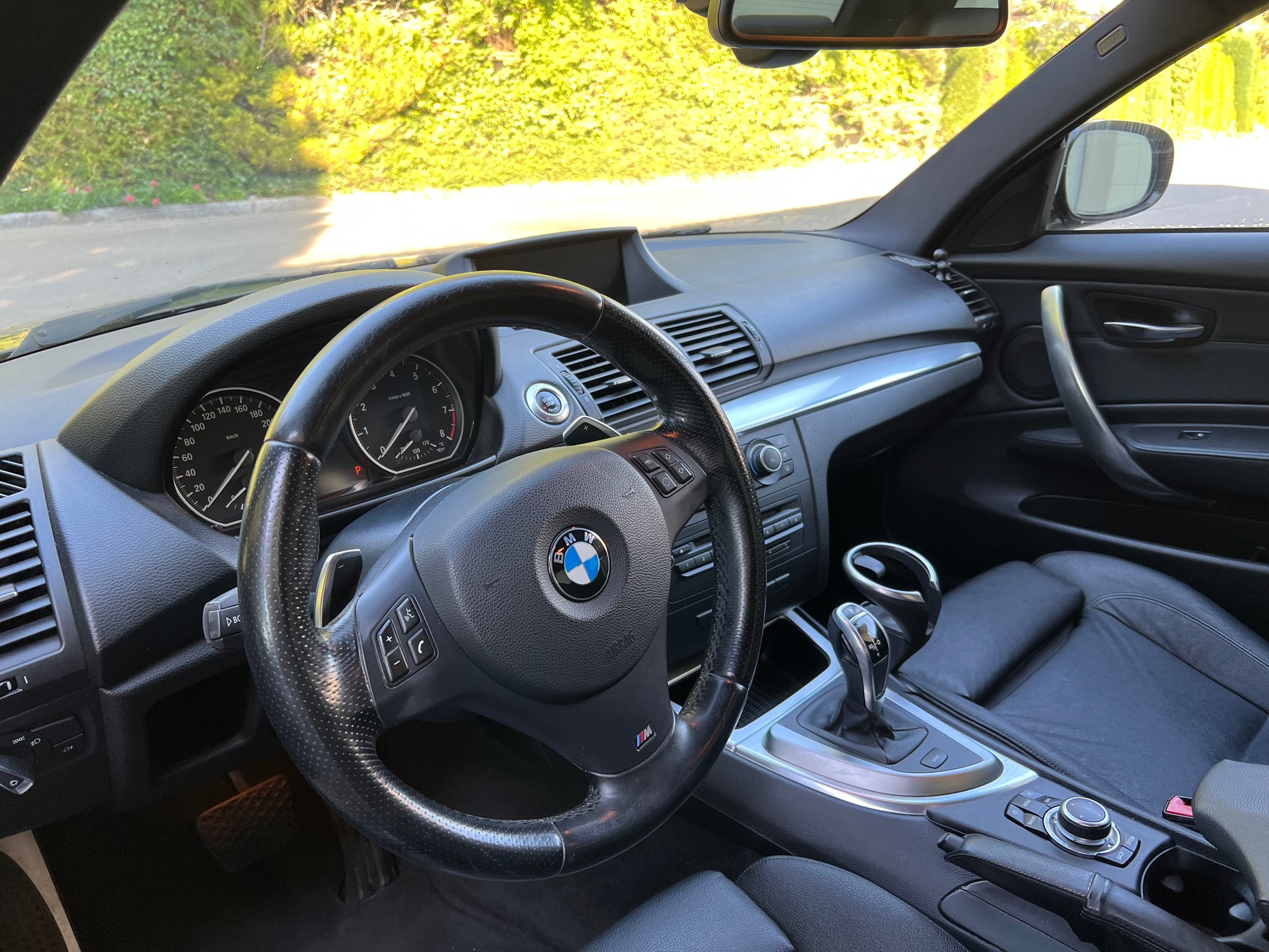 BMW 135i Coupé DSG-image-4