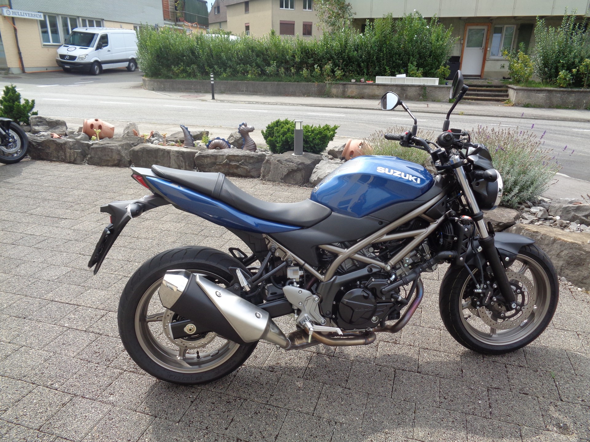 SUZUKI SV 650-image-2