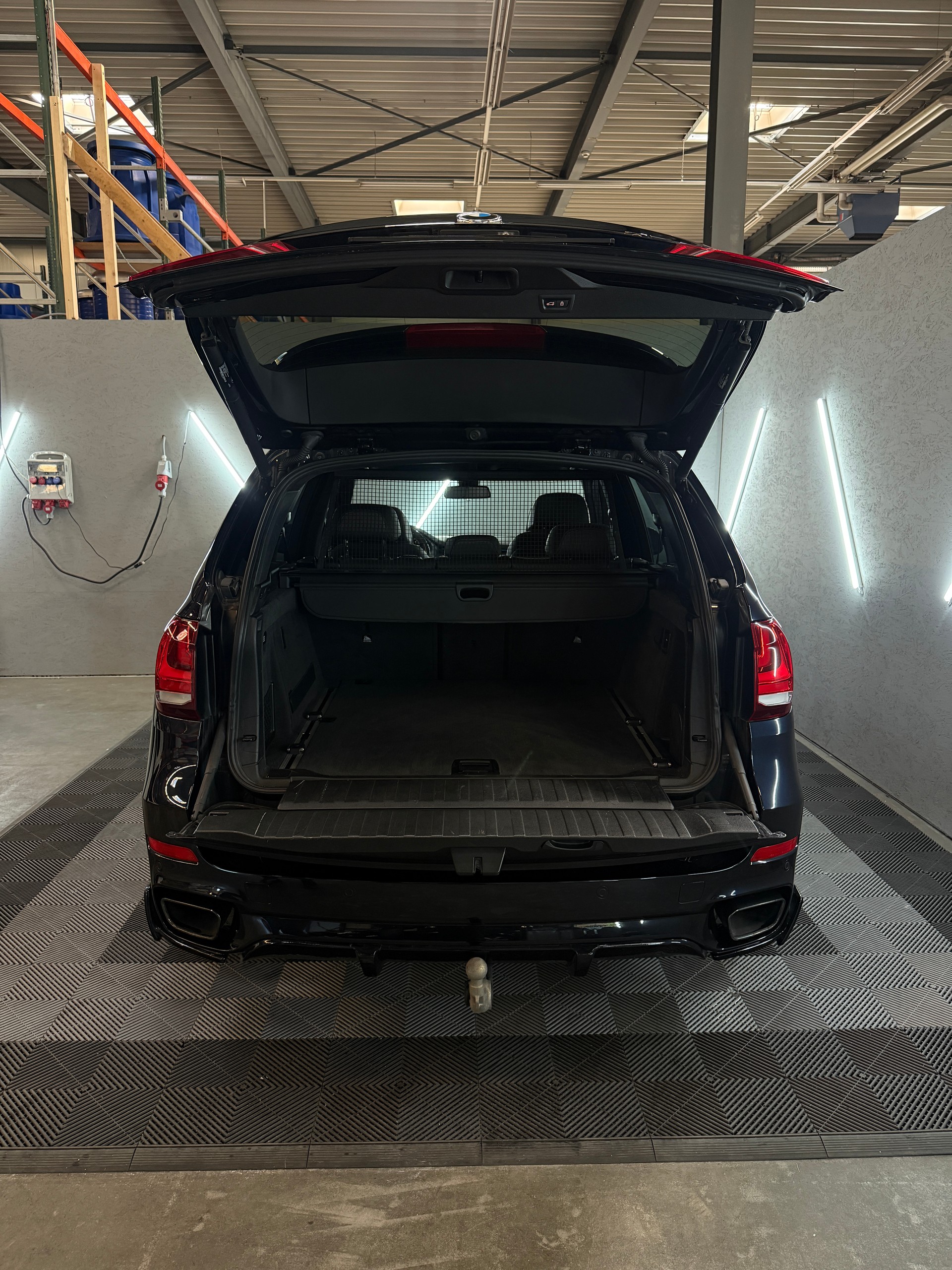 BMW X5 xDrive M50d Steptronic-image-5