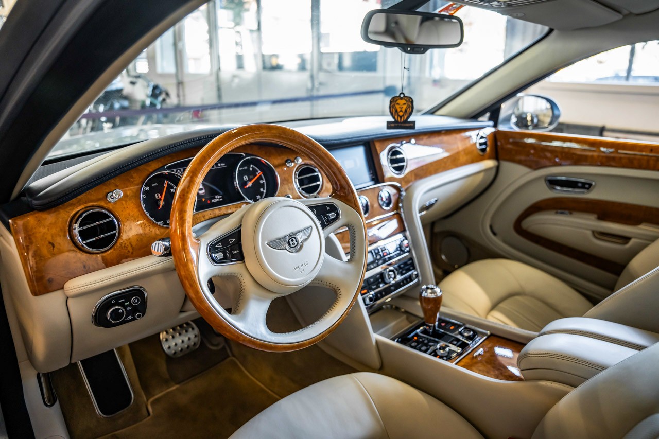 BENTLEY Mulsanne V8-image-11