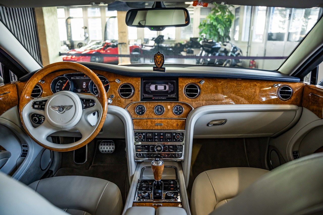 BENTLEY Mulsanne V8-image-10